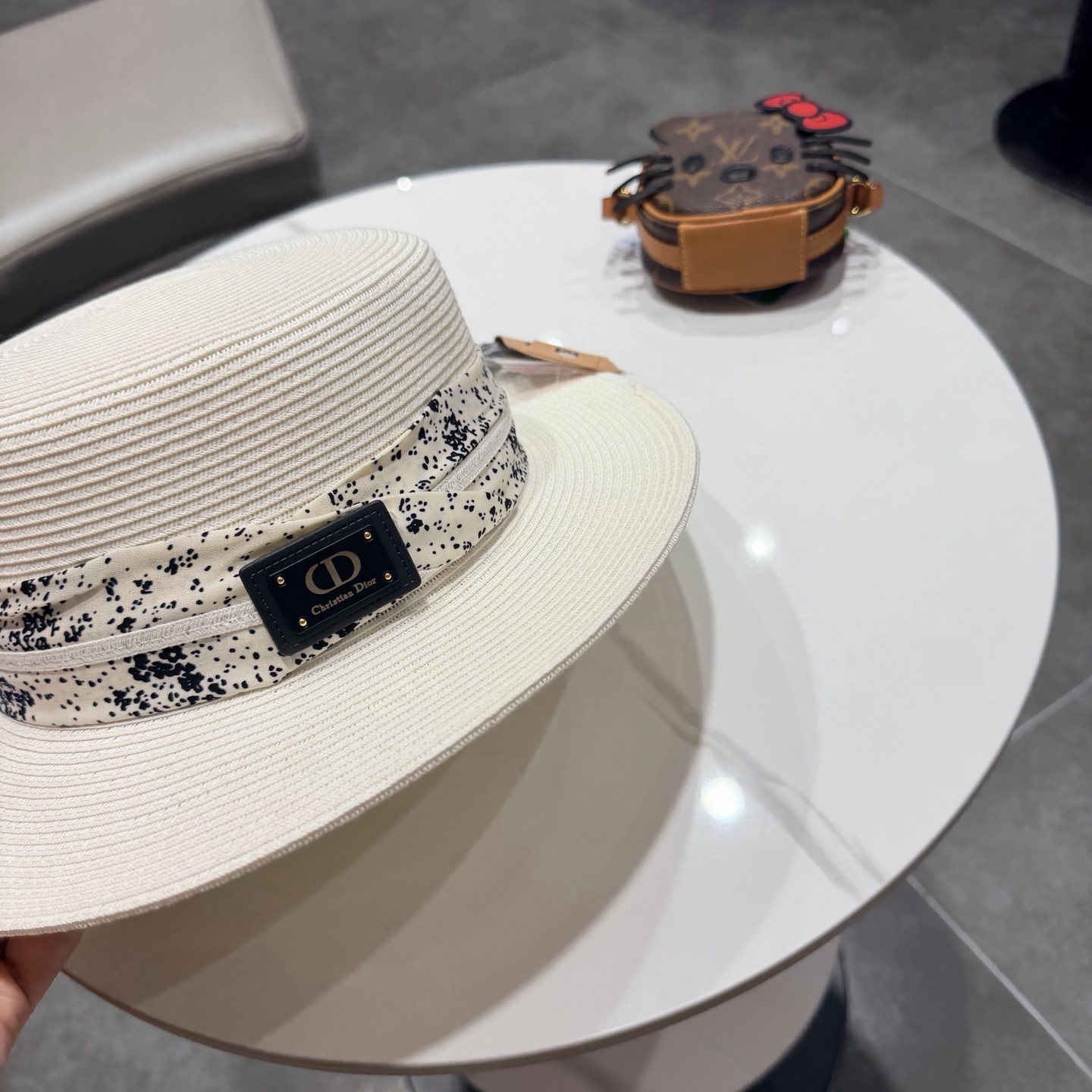 Dior 简约，头围57cm