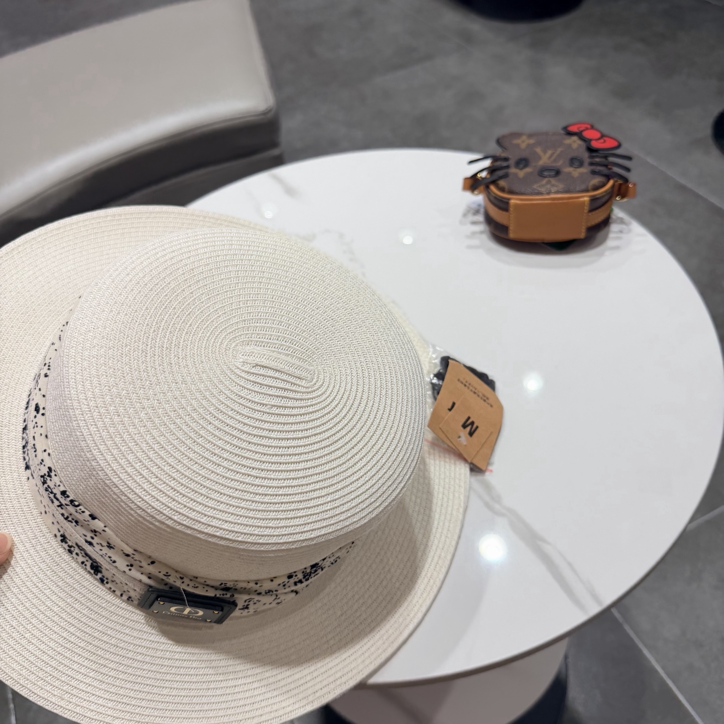 Dior 简约，头围57cm