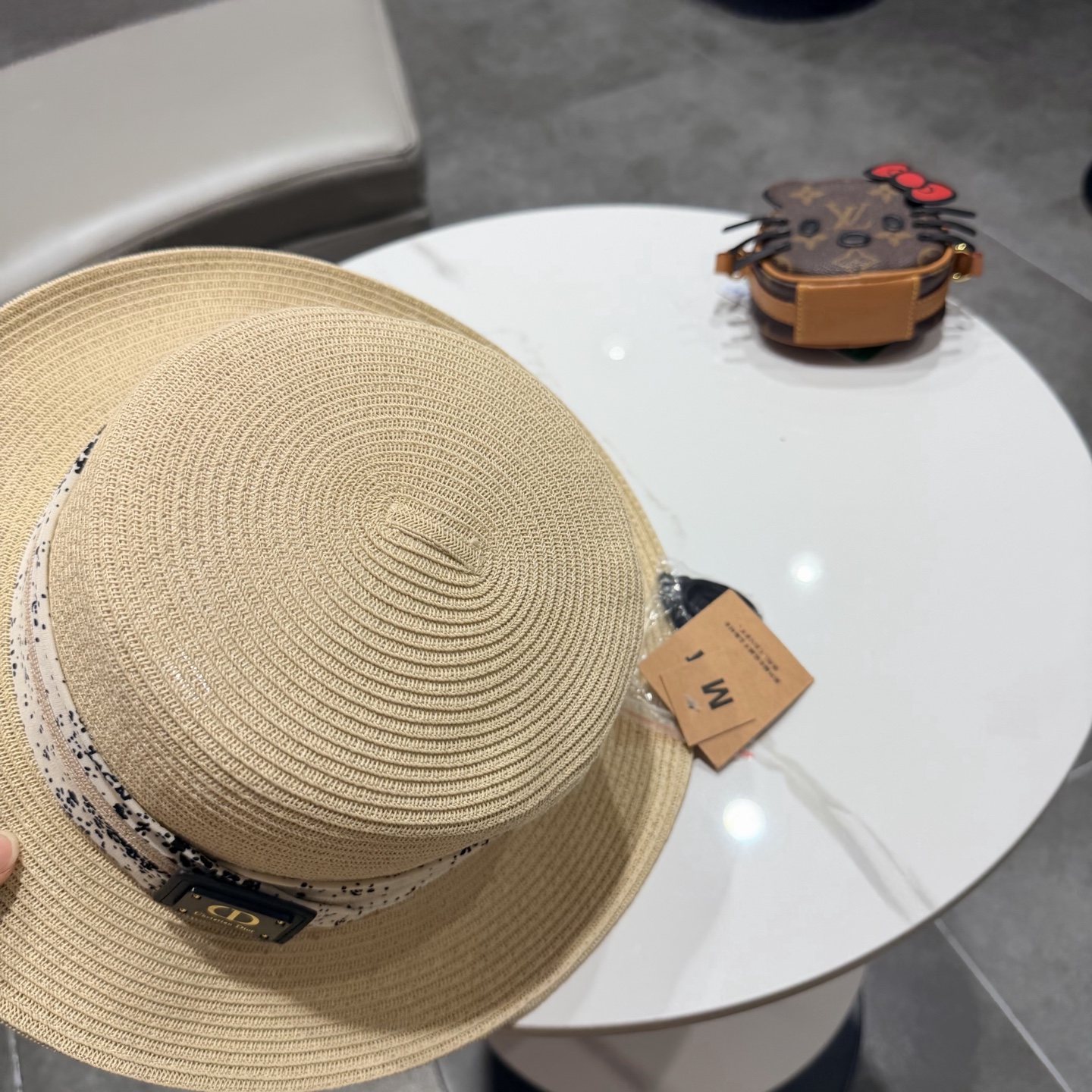 Dior 简约，头围57cm
