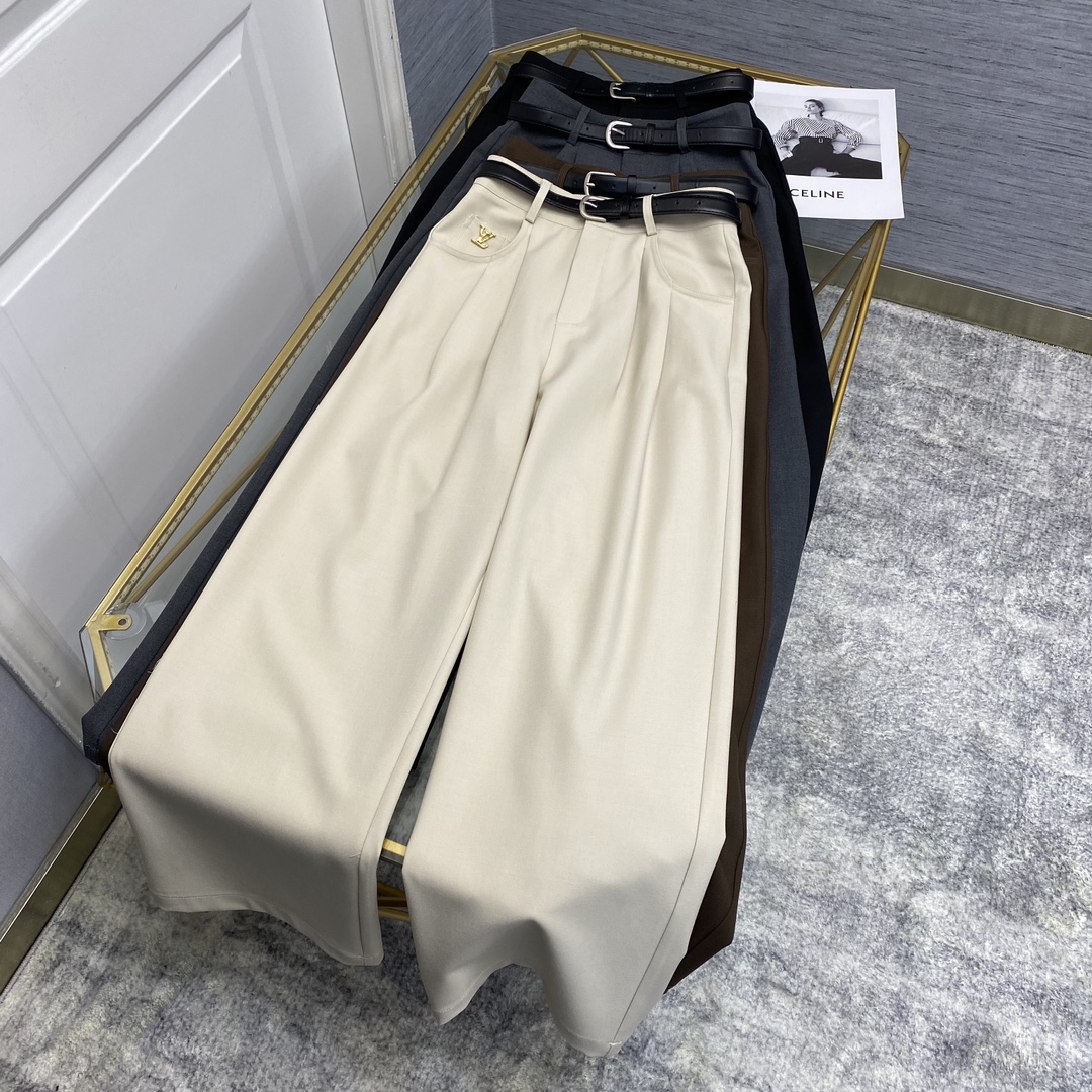 Louis Vuitton Vente
 Vêtements Culottes & Pantalons Série automne AHH026255