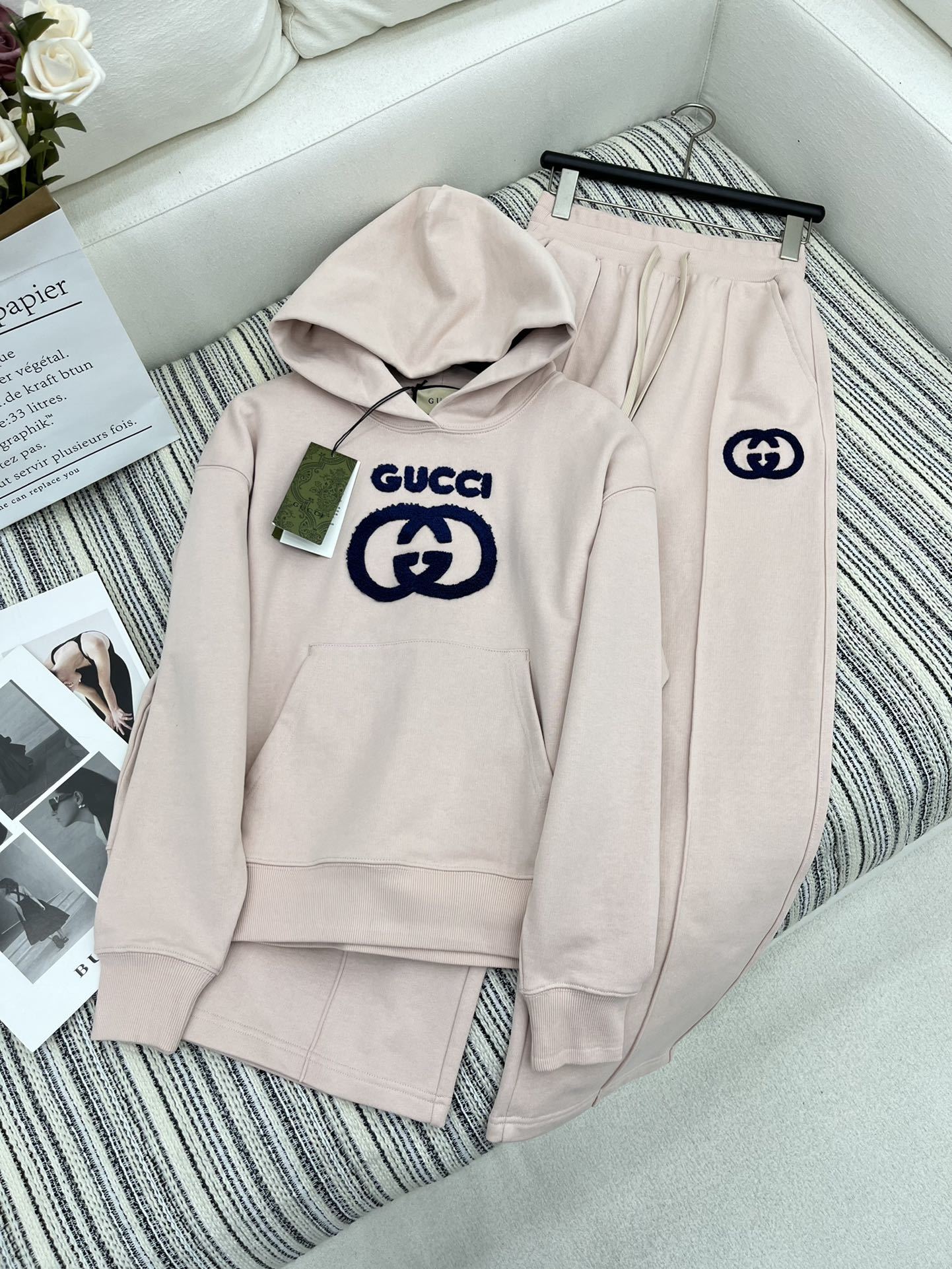 4/爆款现货原单品质Gucc*2024新品植绒卫衣卫裤定制YB原生全棉材质亲肤透气质感十足戴帽卫衣裁剪落