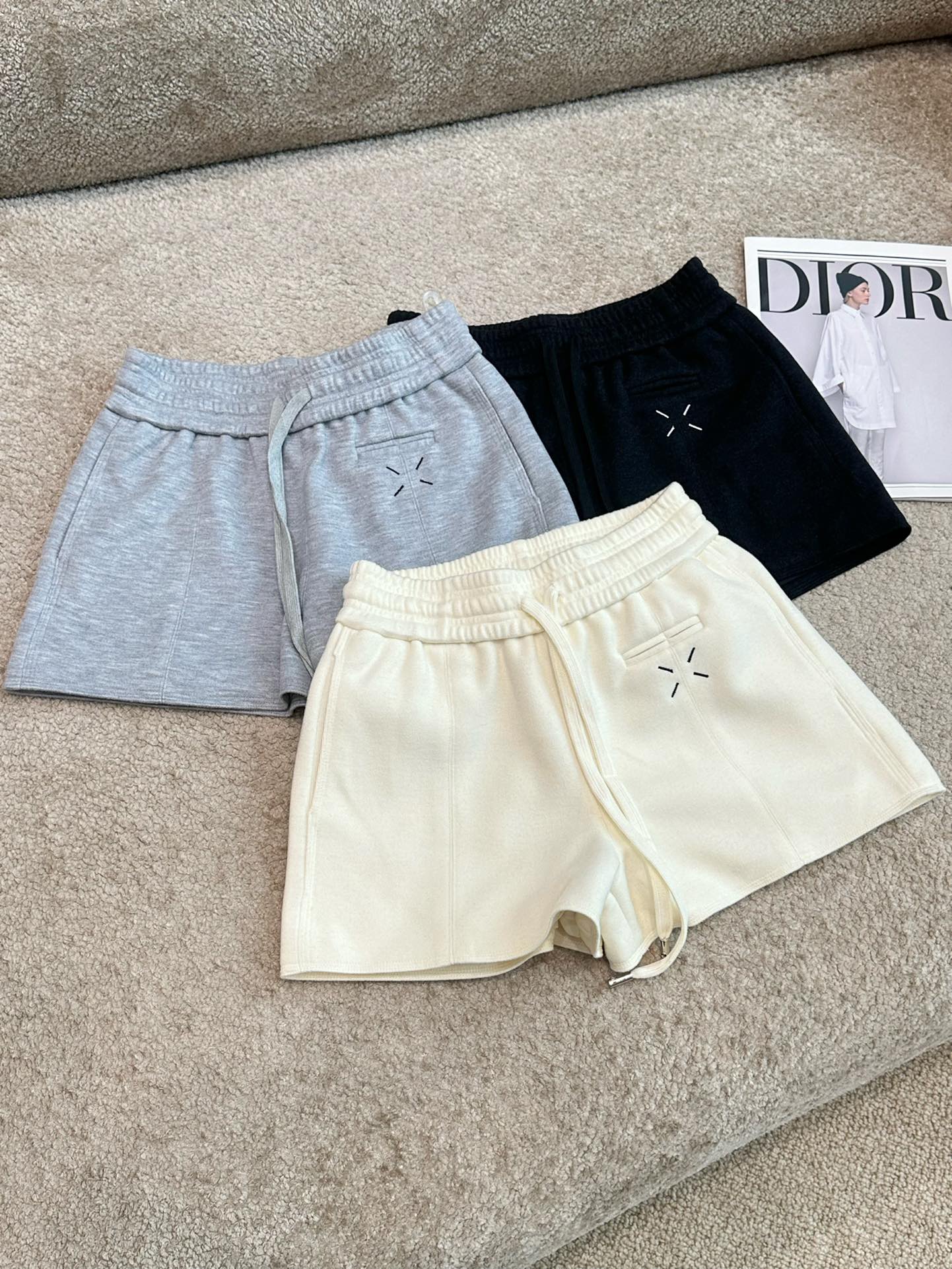 New 2024 High-End Women’s Clothing: Quality Fabrics, Fashionable Styles, Comfortable Fit - 图片 5