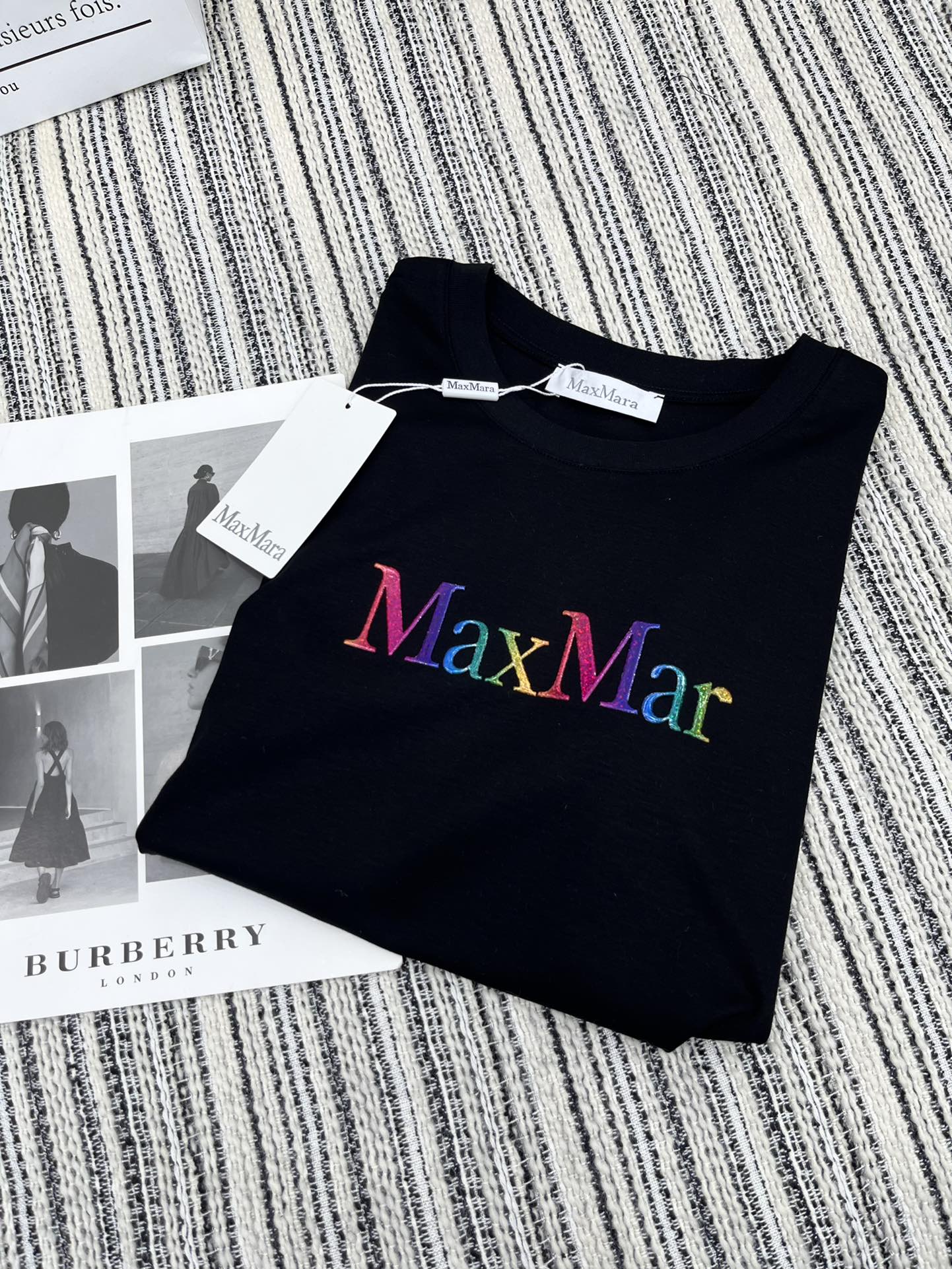 4/爆款现货原单品质MaxMara*2025新品圆领刺绣定制YB斜纹全棉材质透气舒适质感十足常规短袖T恤