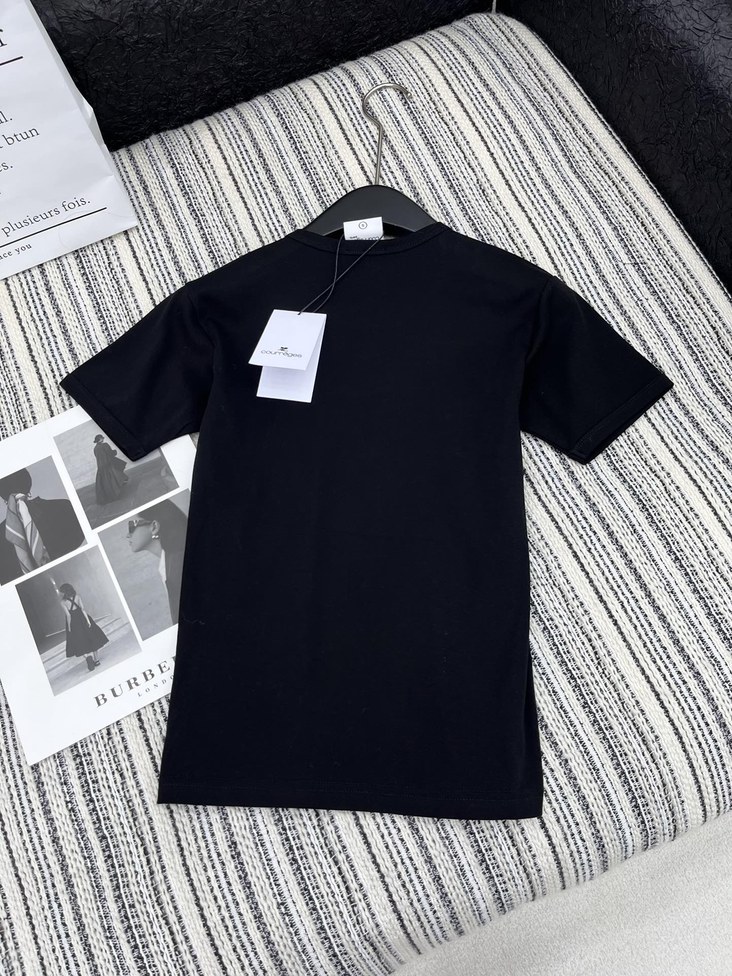 High-End Women’s Clothing: Curere Pack 2024 Collection, Customizable Quality, Black & White, Various Sizes - 图片 7