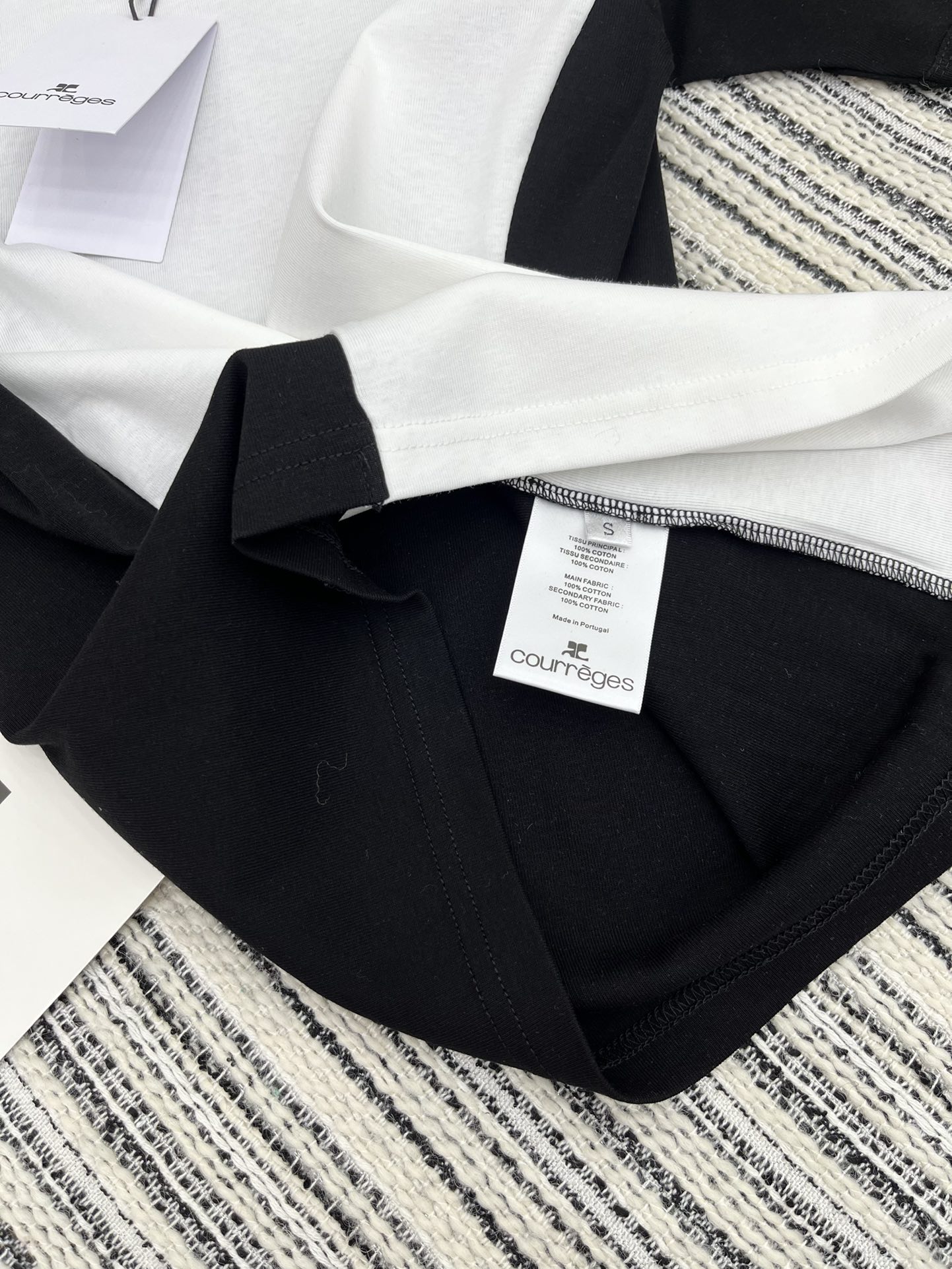High-End Women’s Clothing: Curere Pack 2024 Collection, Customizable Quality, Black & White, Various Sizes - 图片 6