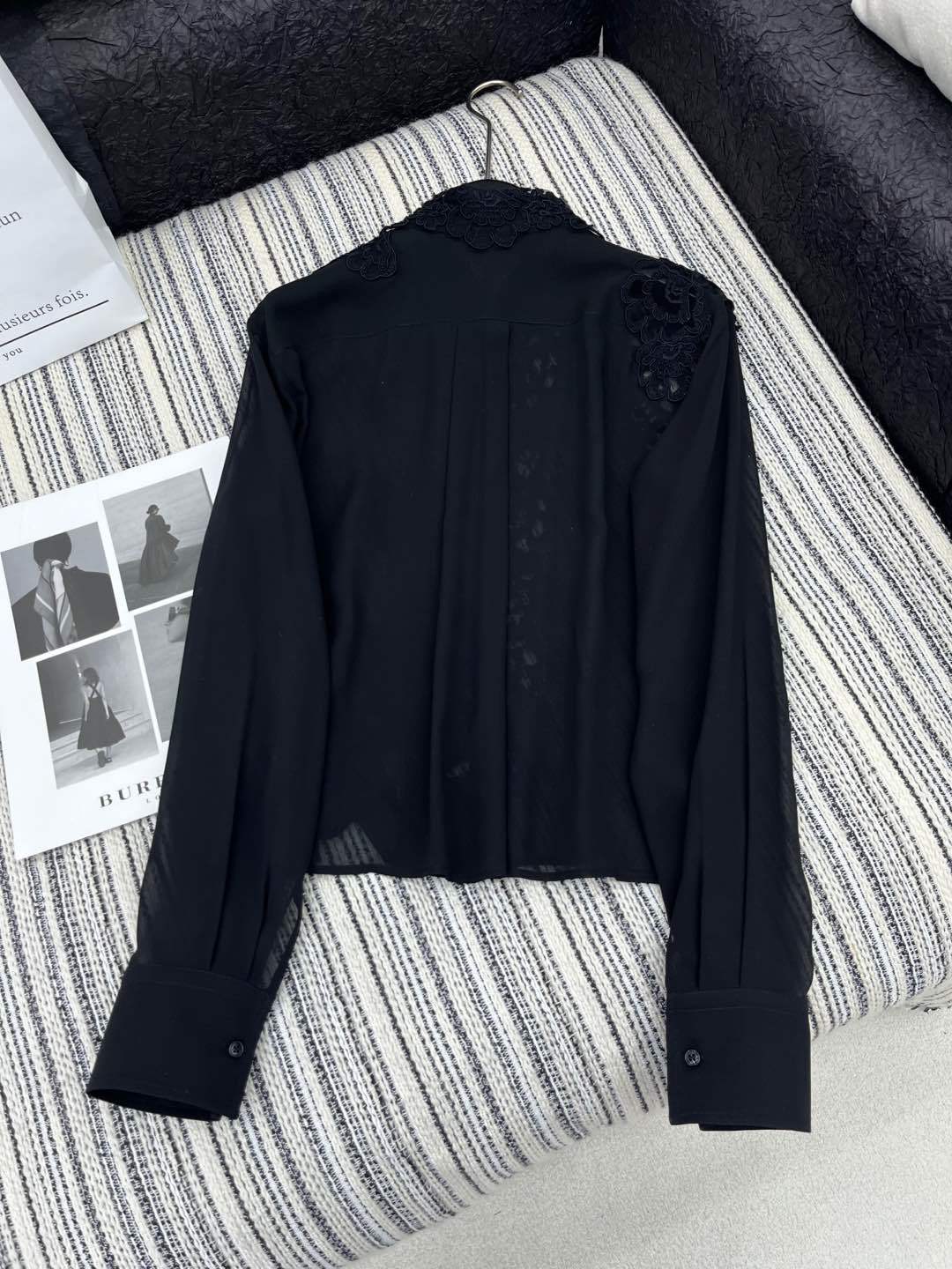 🛒𝐍𝐄𝐖 · 𝟐𝟎𝟐5/爆款现货
原单品质 Ermanno scervin*|蕾丝之王2025新品绣