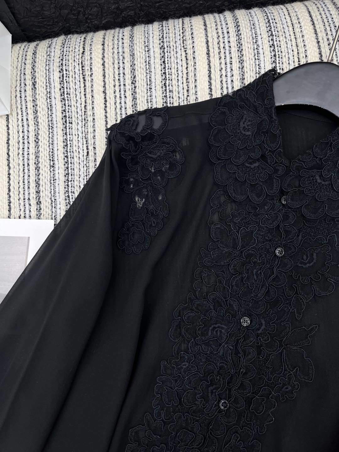 🛒𝐍𝐄𝐖 · 𝟐𝟎𝟐5/爆款现货
原单品质 Ermanno scervin*|蕾丝之王2025新品绣
