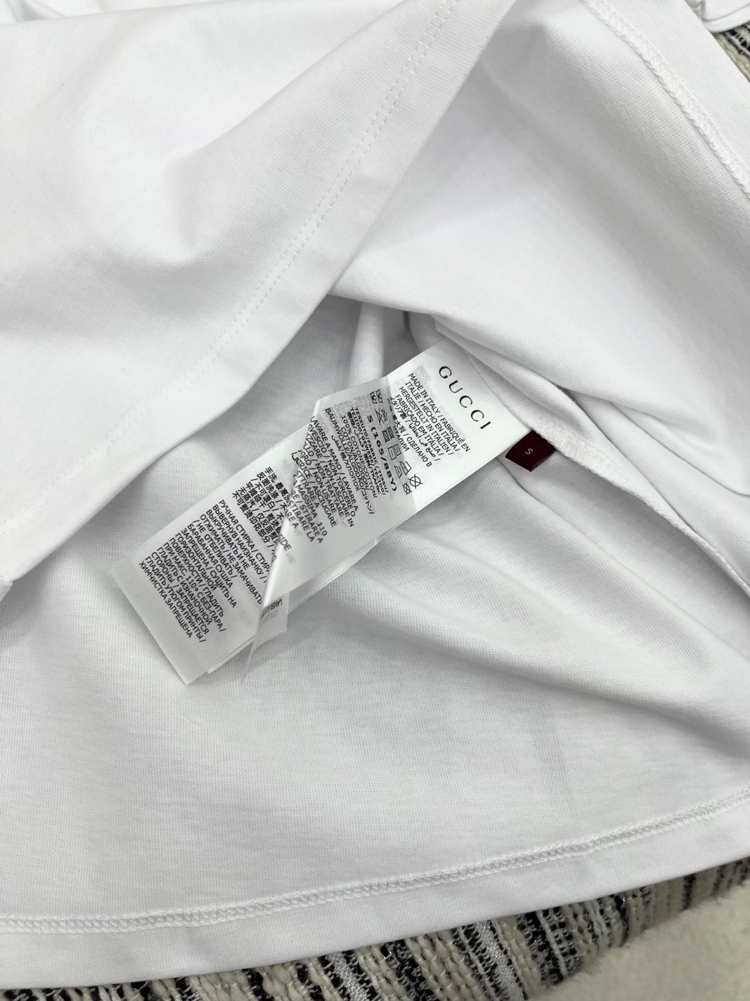 🛒𝐍𝐄𝐖 · 𝟐𝟎𝟐5/爆款现货

原单品质 Gucc*｜25蛇年限定系列新品印花短袖T恤
精致常规版型