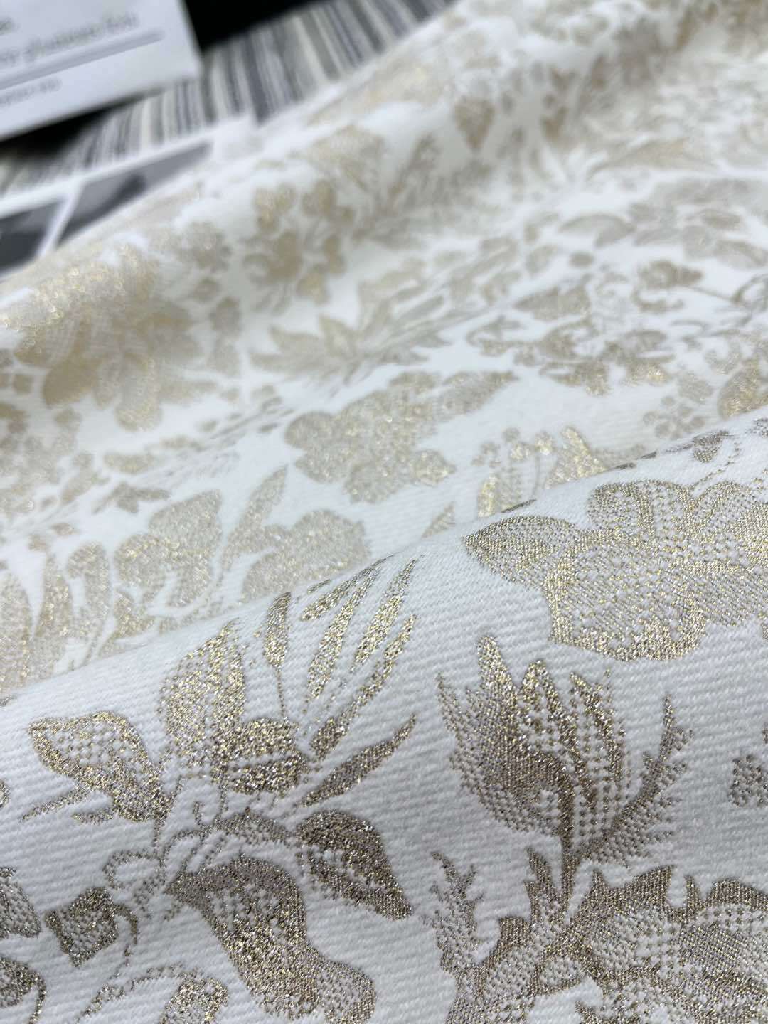 🛒𝐍𝐄𝐖 · 𝟐𝟎𝟐5/爆款现货
原单品质 Dio*|2025新品重工烫金刺绣吊带长裙
定制YB进口