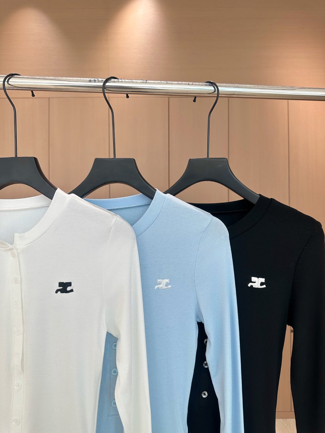 2025 Women’s Clothes Collection: High Quality, Customized Luxury in Classic Styles - 图片 3