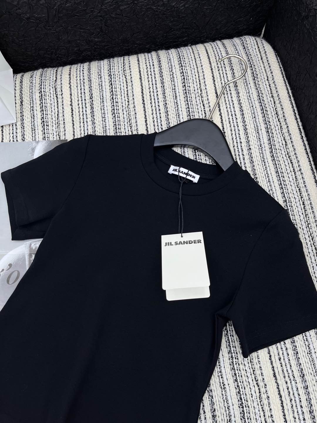 2025 High-End Women’s Clothing: Quality Packaging with New Styles and Colors - 图片 3