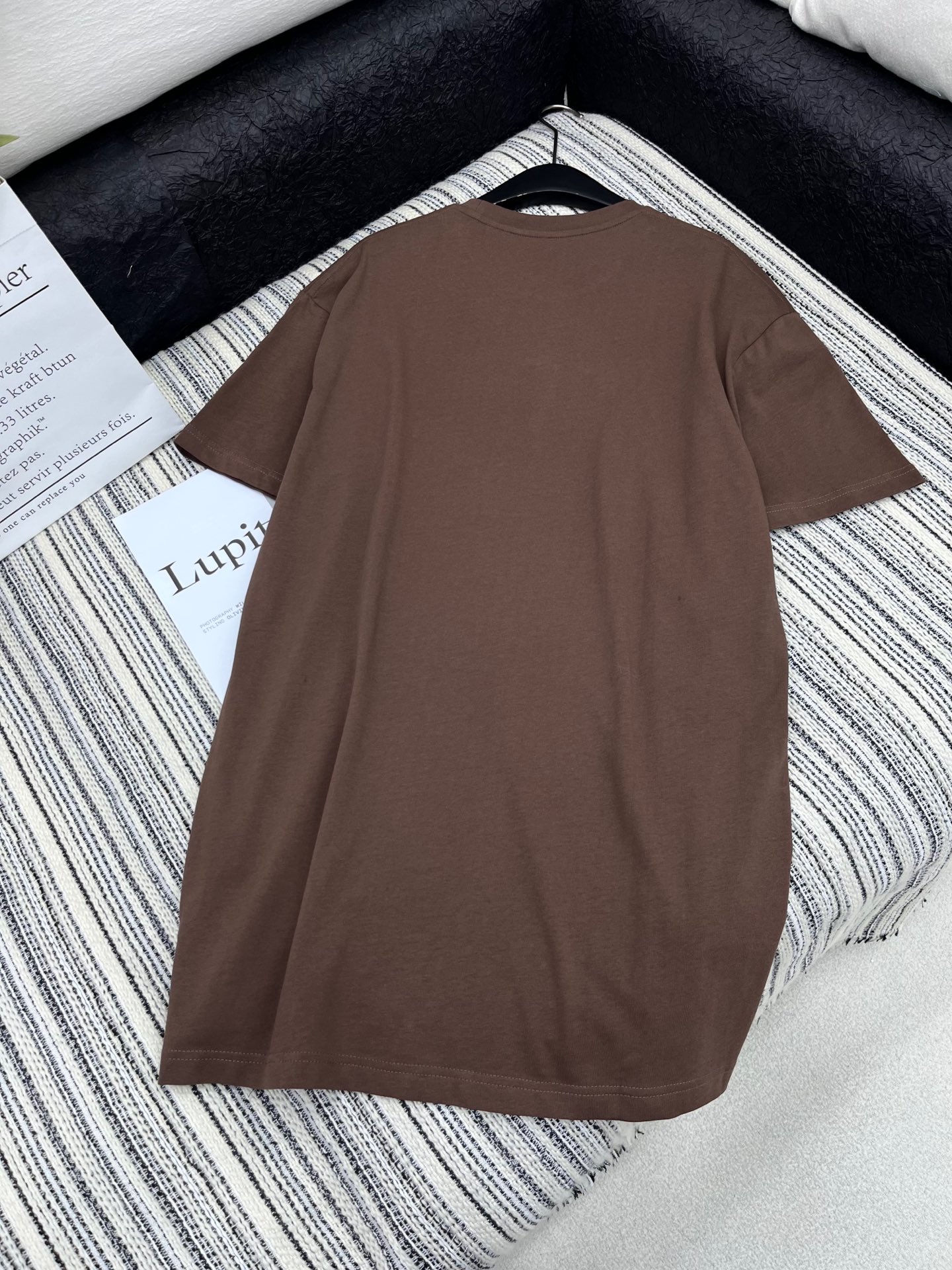 “High-end Women’s Clothes: Queen’s 25 New T-shirt, Cotton-lined Fabric, Brown Gray, S M L” - 图片 8