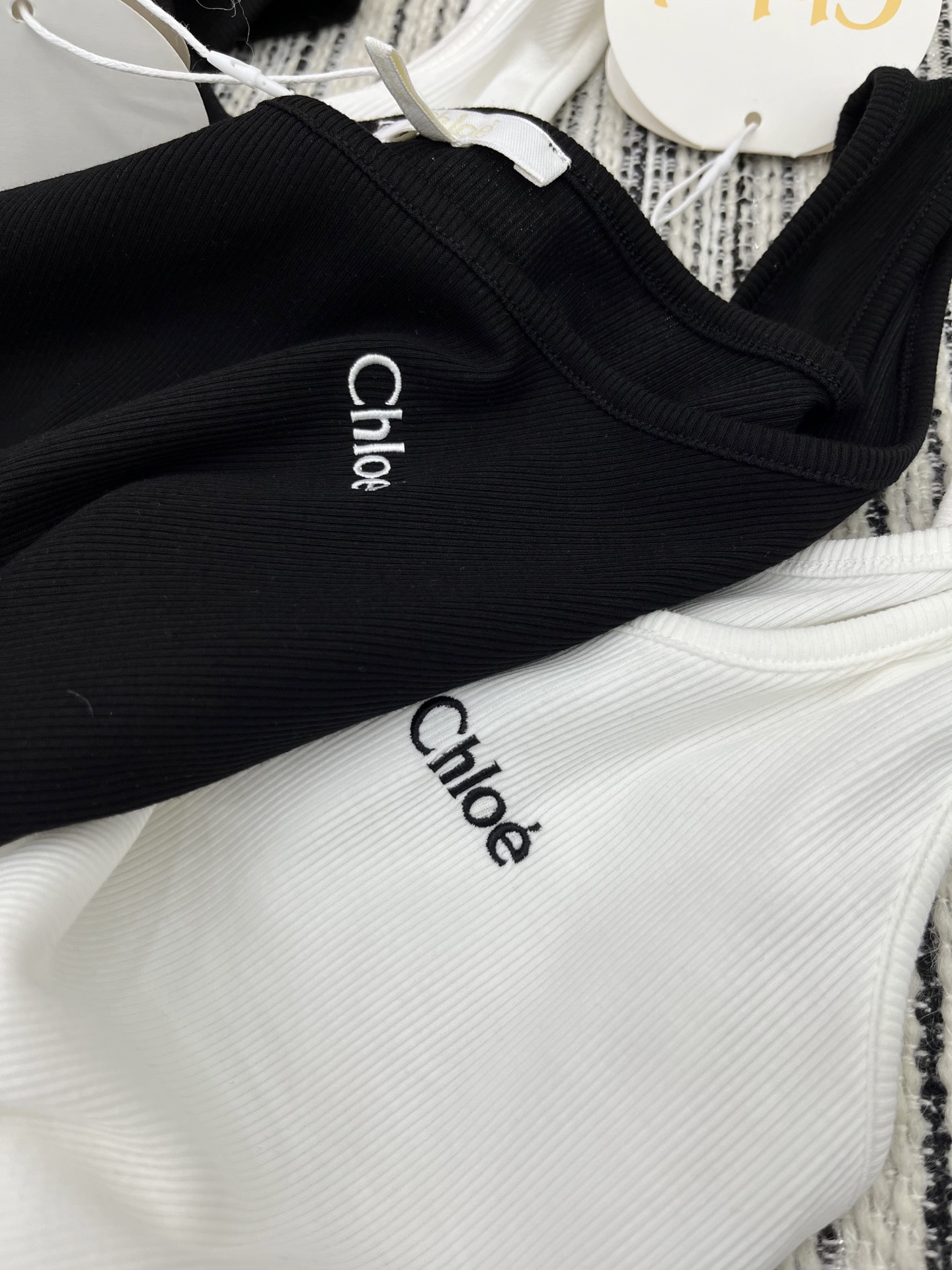 High-quality Women’s Clothing with Customized Designs and Packaging Options - 图片 5