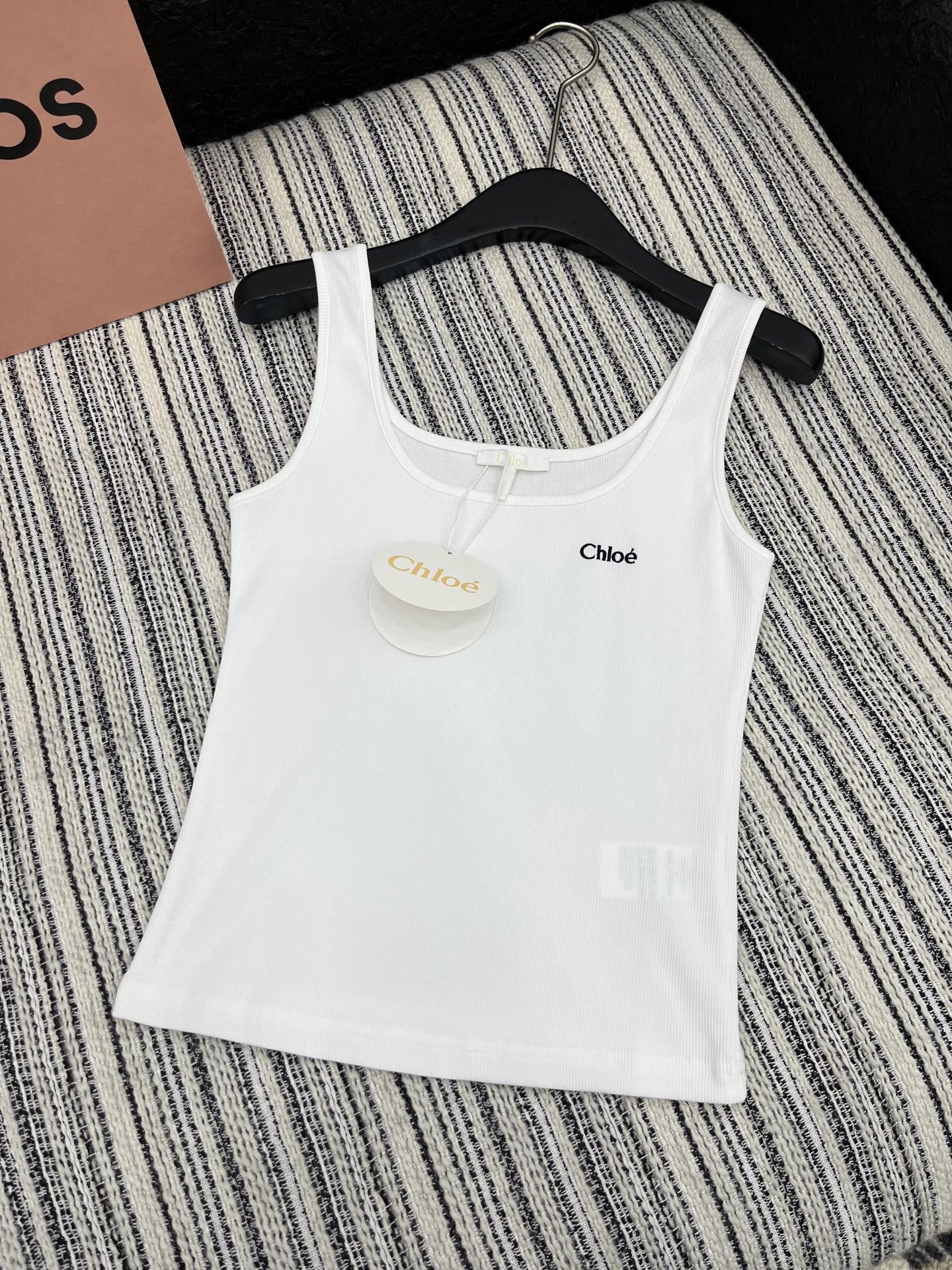 High-quality Women’s Clothing with Customized Designs and Packaging Options - 图片 2