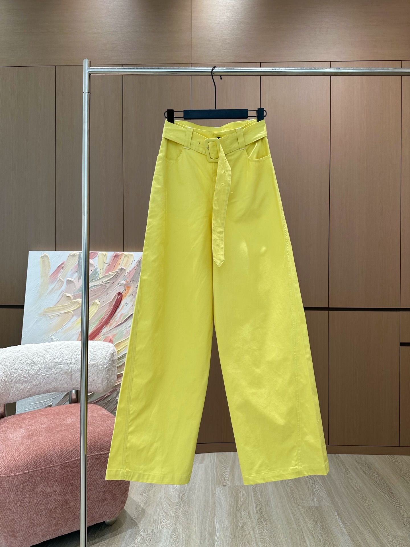 NO:325481,Niche | 25 new workwear casual pants, versatile colors, high-end and customized belts, full of high-end and casual visual feast, versatile items that must be bought in all seasons, customized fabrics, great texture, full of lazy style, goddesses must be used in artifacts!  The style is versatile and not picky. It stretches the line proportions and makes the upper body beautiful!  Workmanship quality depends on details Yellow | White | Card SML, alexander wang19860909小众｜25新款工装式休闲裤 颜色百搭高级 定制腰带尽显高级随意感 视觉盛宴 四季必入的百搭单品 订制面料,质感巨好,慵懒范儿十足 女神必入神器！ 版型百搭不挑人 拉长线条比例 上身美的不要不要的！ 做工品质看细节 黄｜白｜卡 SML,,alexander wang,Women's clothing