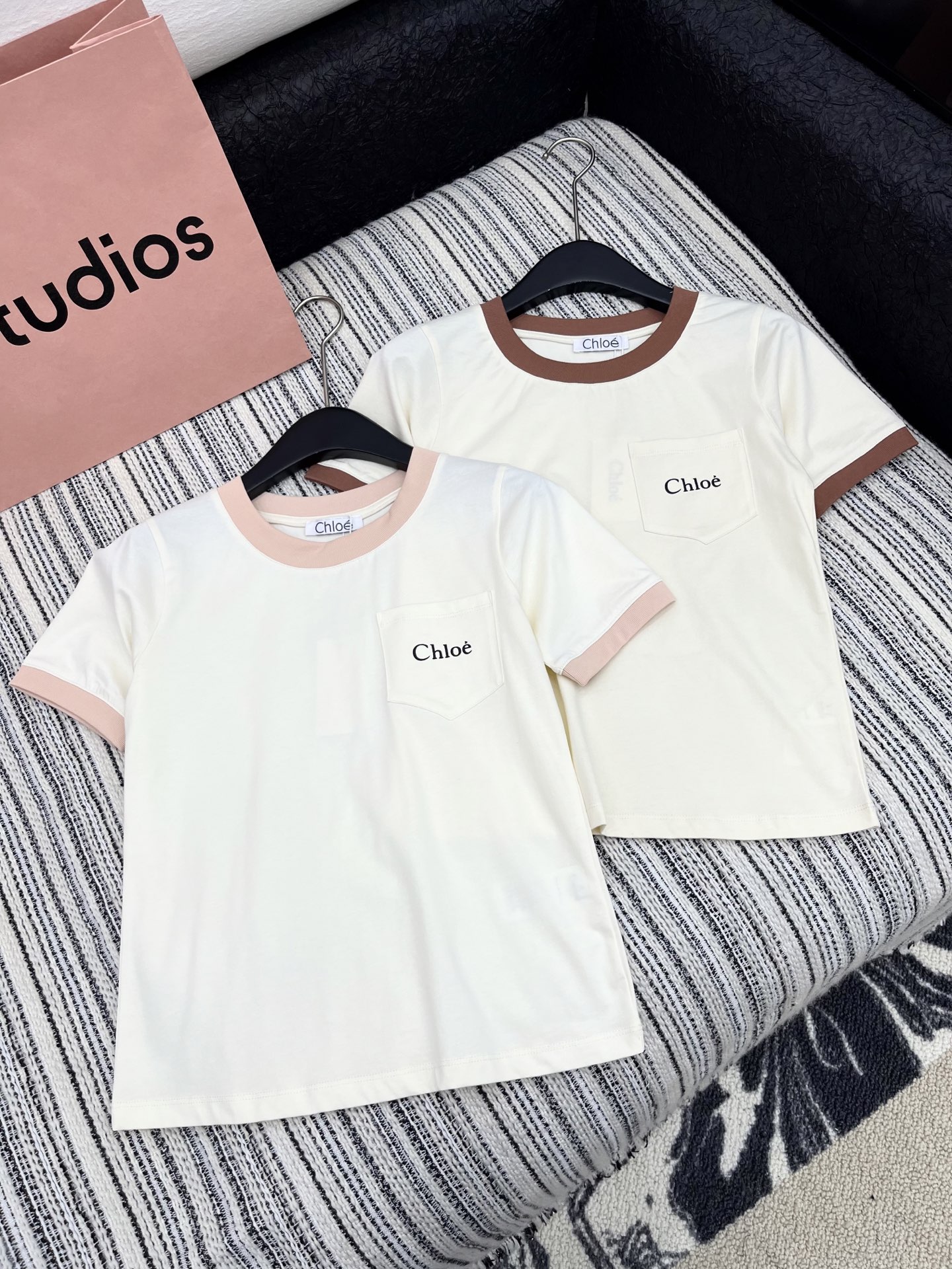 Stylish High-Quality Women’s Clothes with Customized Packaging – New 2055 Collection - 图片 3