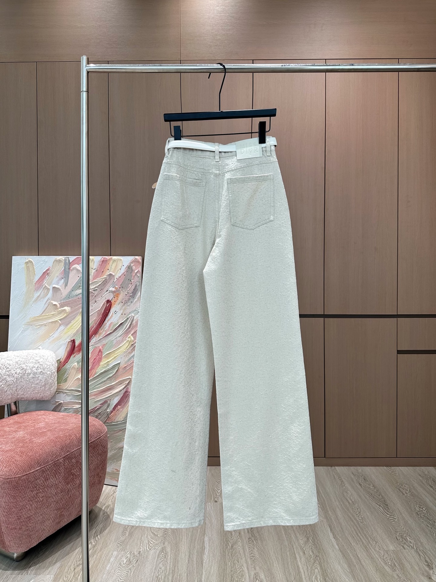 🛒𝐍𝐄𝐖 · 𝟐𝟎𝟐5/爆款现货

原单品质 Dio*｜2025订制颗粒提花牛仔裤
定制YB斜纹棉牛仔材