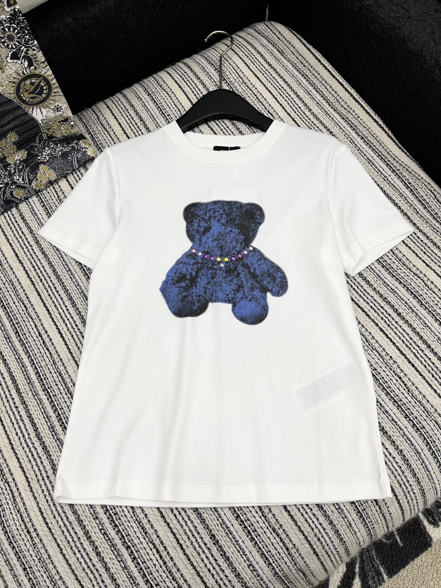 🛒𝐍𝐄𝐖 · 𝟐𝟎𝟐5/爆款现货

原单品质  Well do*｜2025新品圆领𝑇𝑒𝑒
定制YB原生全