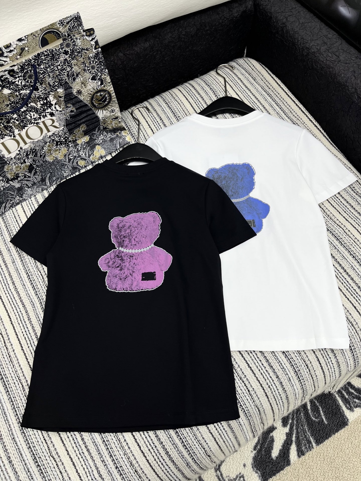🛒𝐍𝐄𝐖 · 𝟐𝟎𝟐5/爆款现货

原单品质  Well do*｜2025新品圆领𝑇𝑒𝑒
定制YB原生全