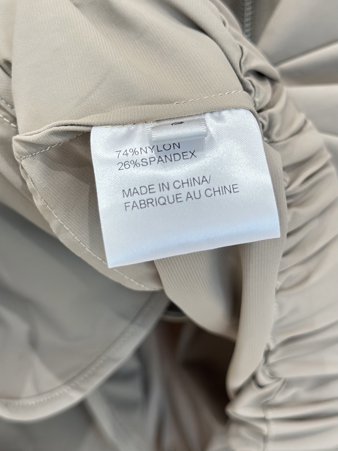 High-End Women’s Clothes 2025: Designer Sunscreen Suit with Elegant Leisure Fashion - 图片 7