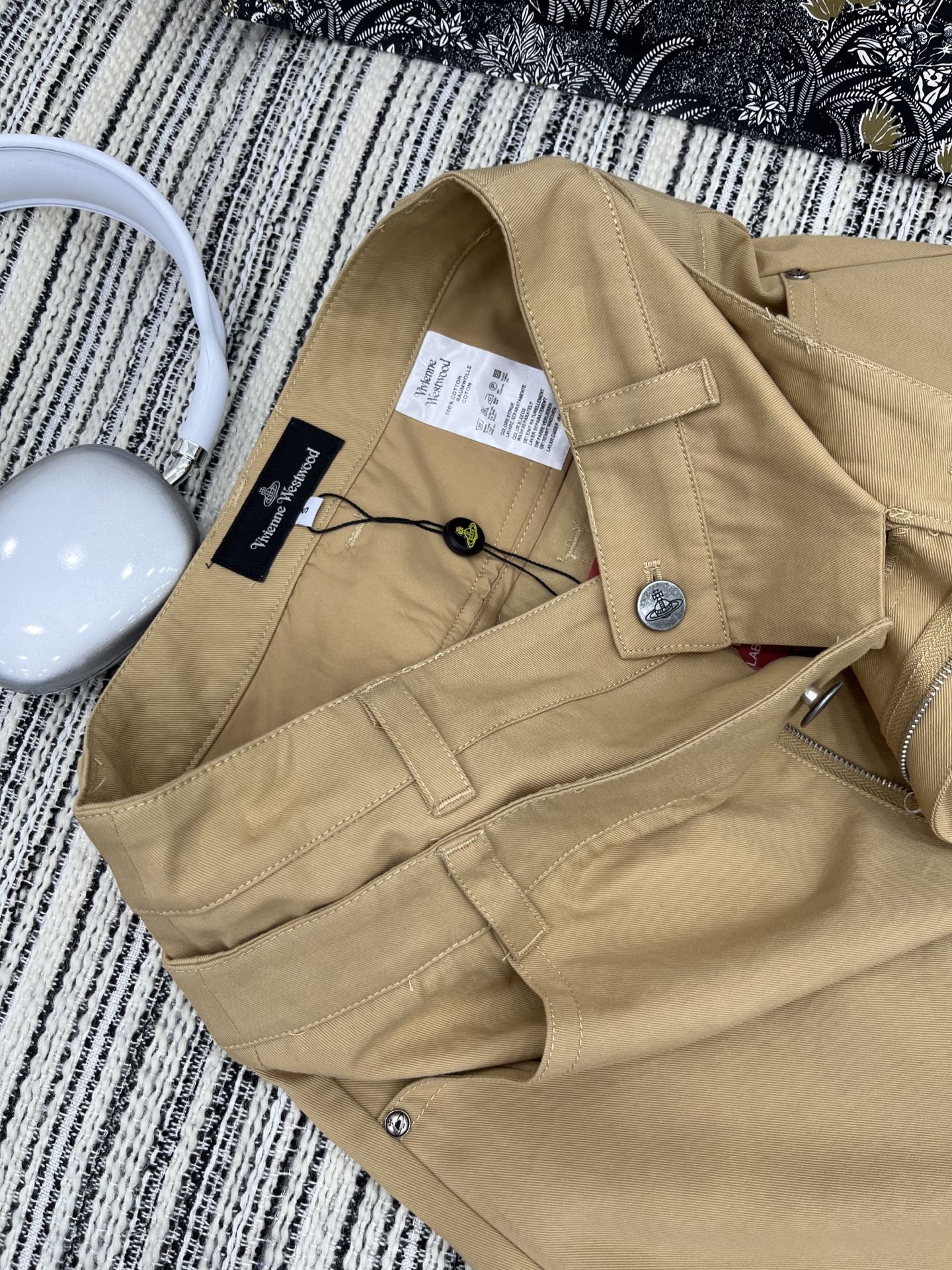 High Quality Women’s Clothes with Customized Fabrics and Visual Glamour - 图片 8