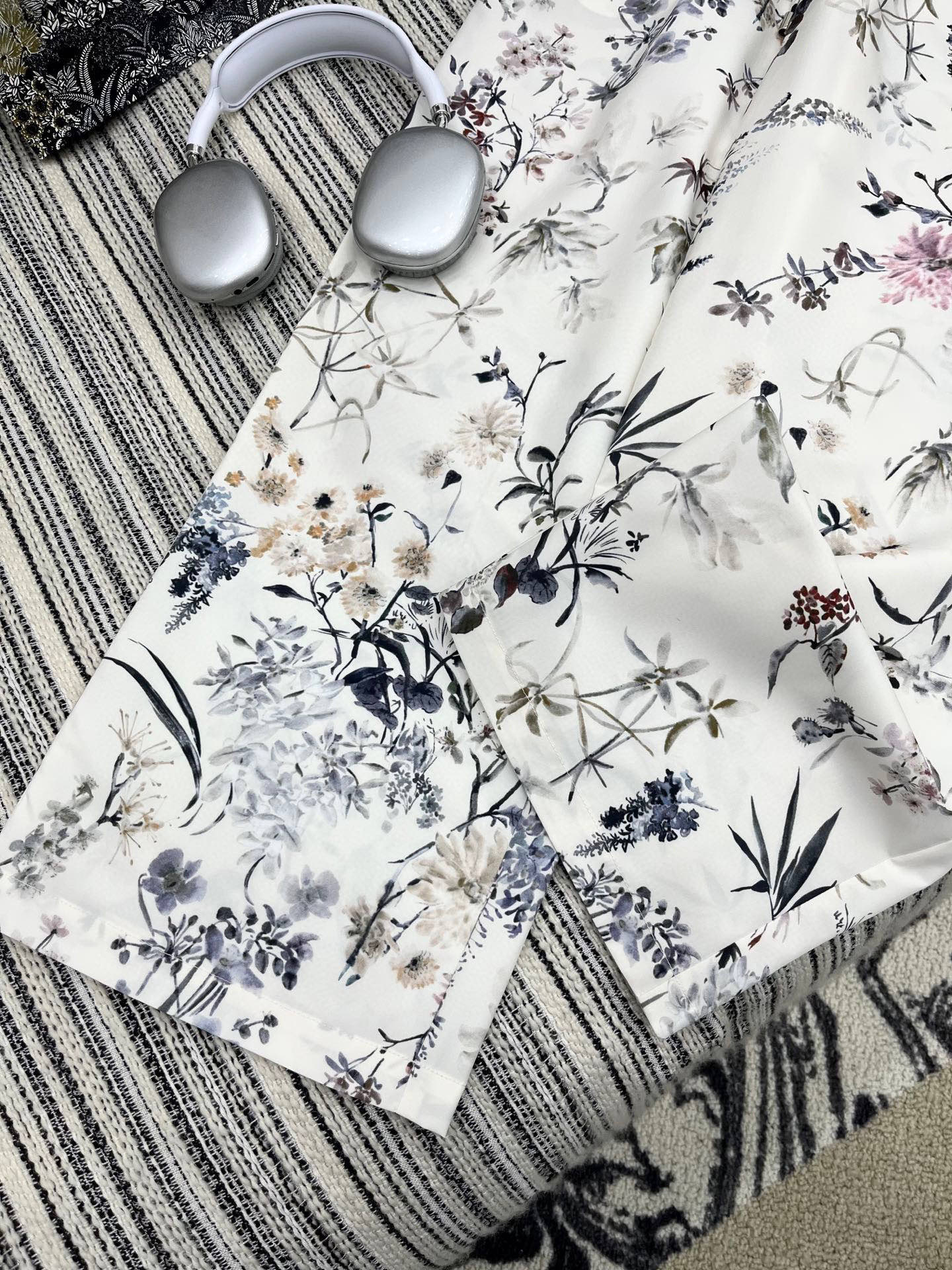 i1746937431489 190 0 3