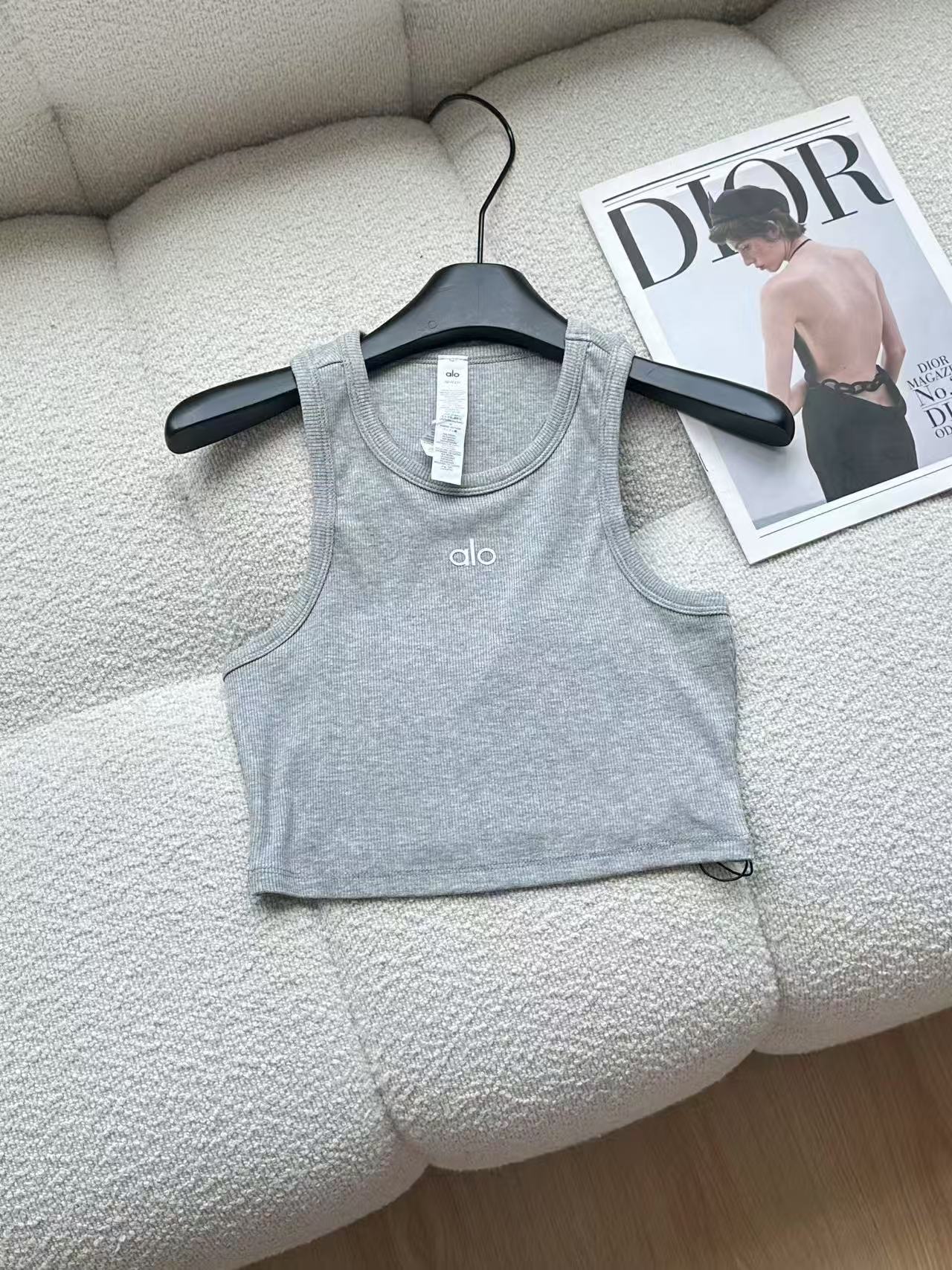 High-End Women’s Clothing: Precision Design with High-Quality Packaging - 图片 3