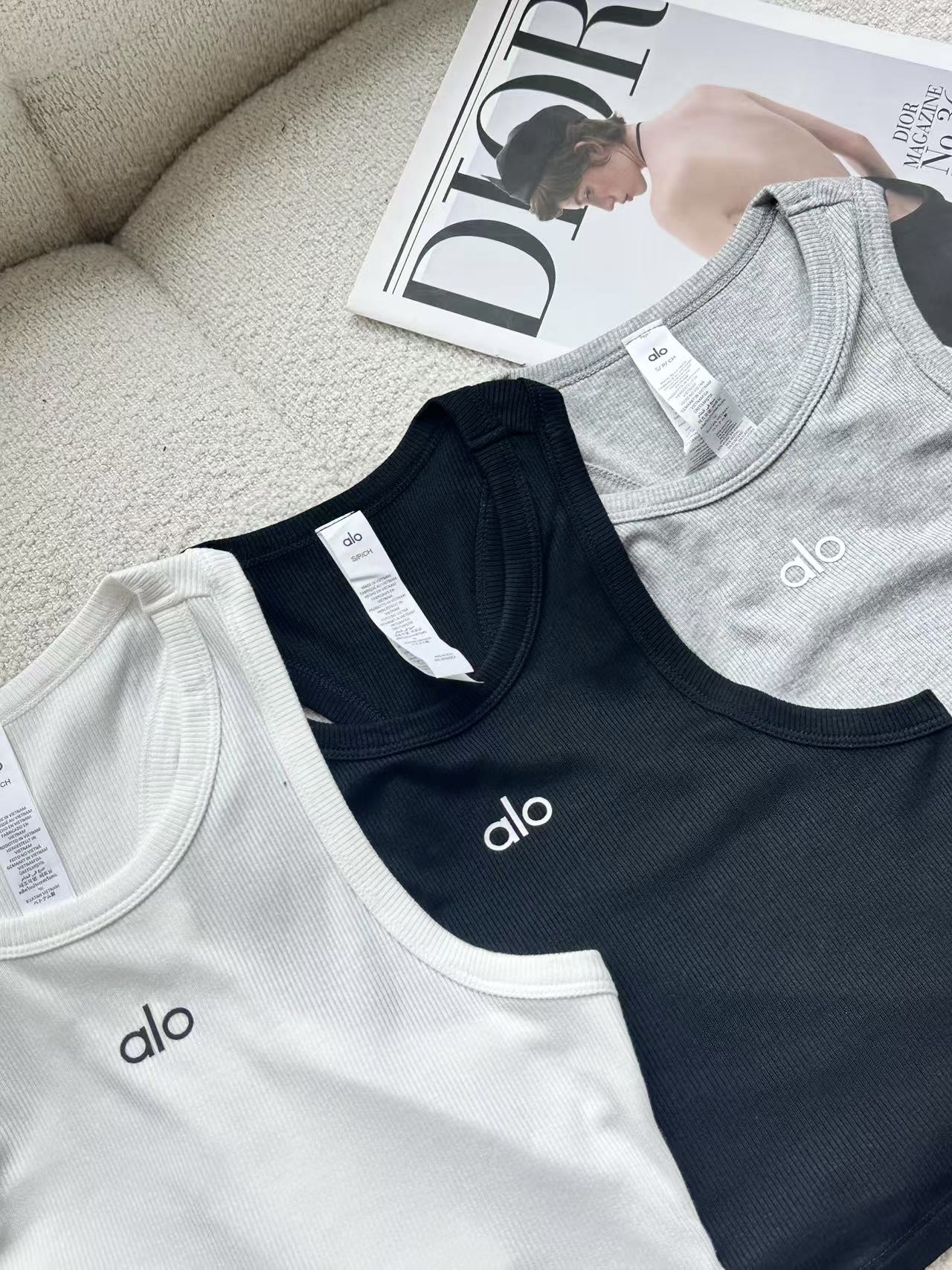 High-End Women’s Clothing: Precision Design with High-Quality Packaging - 图片 7
