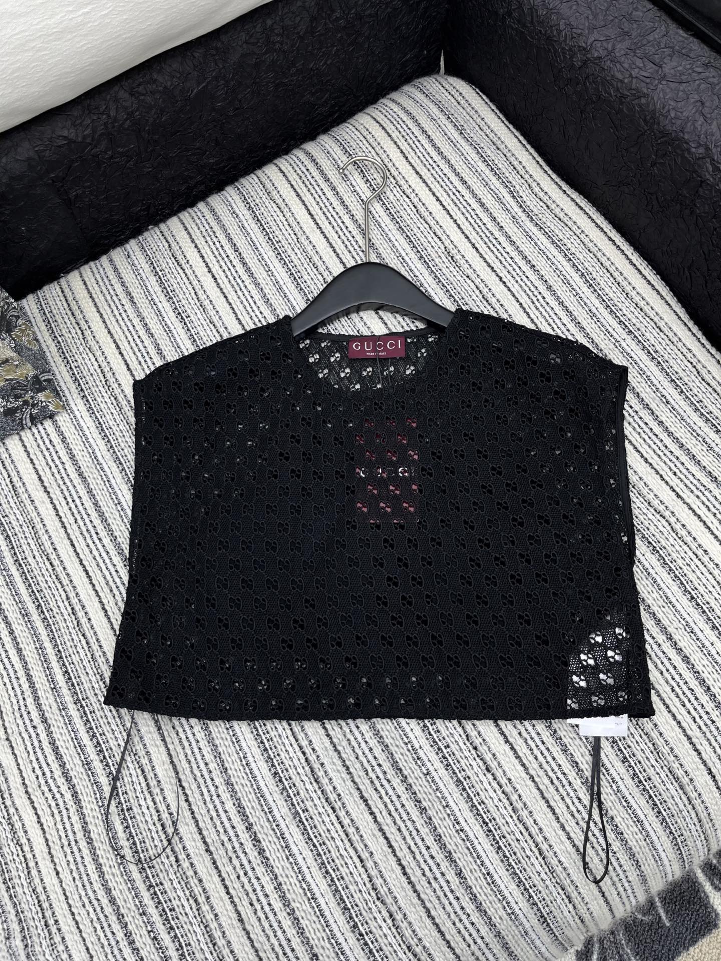 🛒𝐍𝐄𝐖 · 𝟐𝟎𝟐5/爆款现货

原单品质  Gucc*｜25新品GG蕾丝套裙！
订制高品质面料  坎