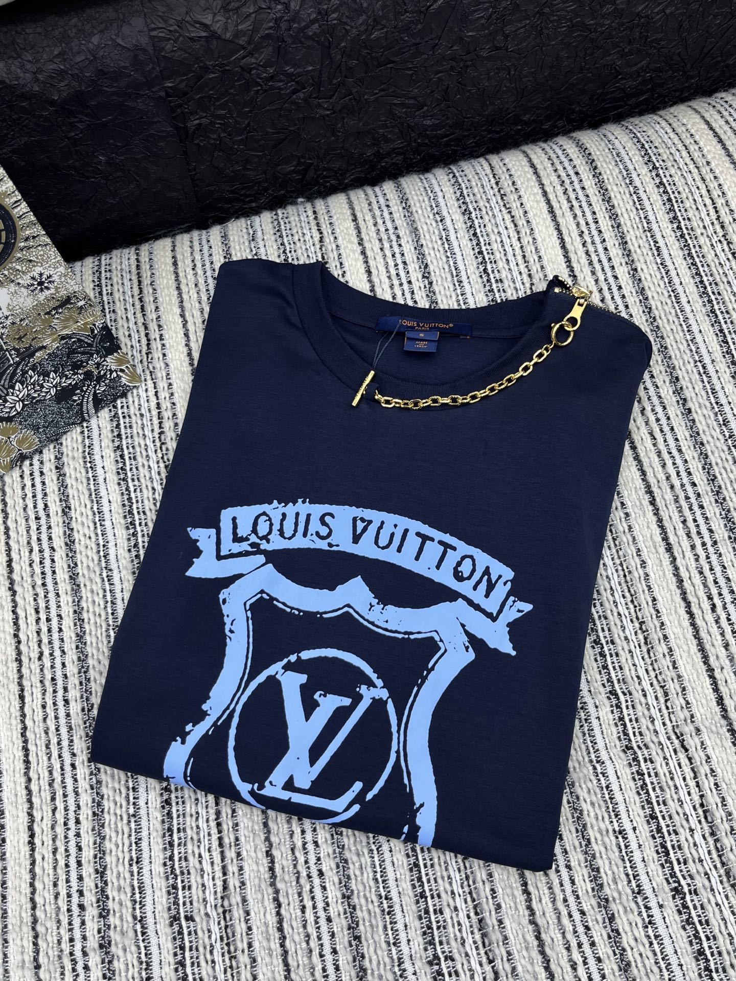 ๐๐๐๐ ยท ๐๐๐5/็ๆฌพ็ฐ่ดง
ๅๅๅ่ดจ LV*๏ฝ2025ๆฐๅ่ฉ้จๆ้พ่ฃ
้ฅฐ็พๆญTๆค
ๅฎๅถYBๅ
จๆฃๆ่ดจ