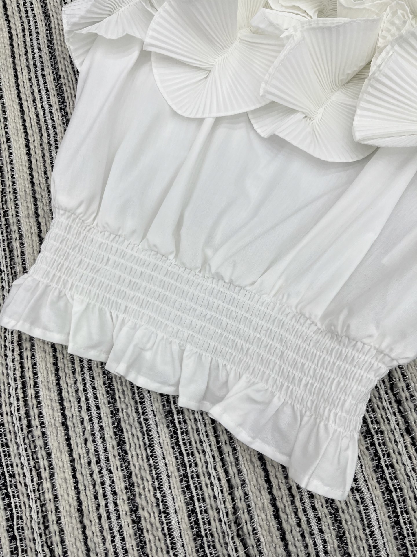 🛒𝐍𝐄𝐖 · 𝟐𝟎𝟐5/爆款现货

原单品质  Zim*｜25高级手工坊宫廷风荷叶花边衬衫
高定面料 方
