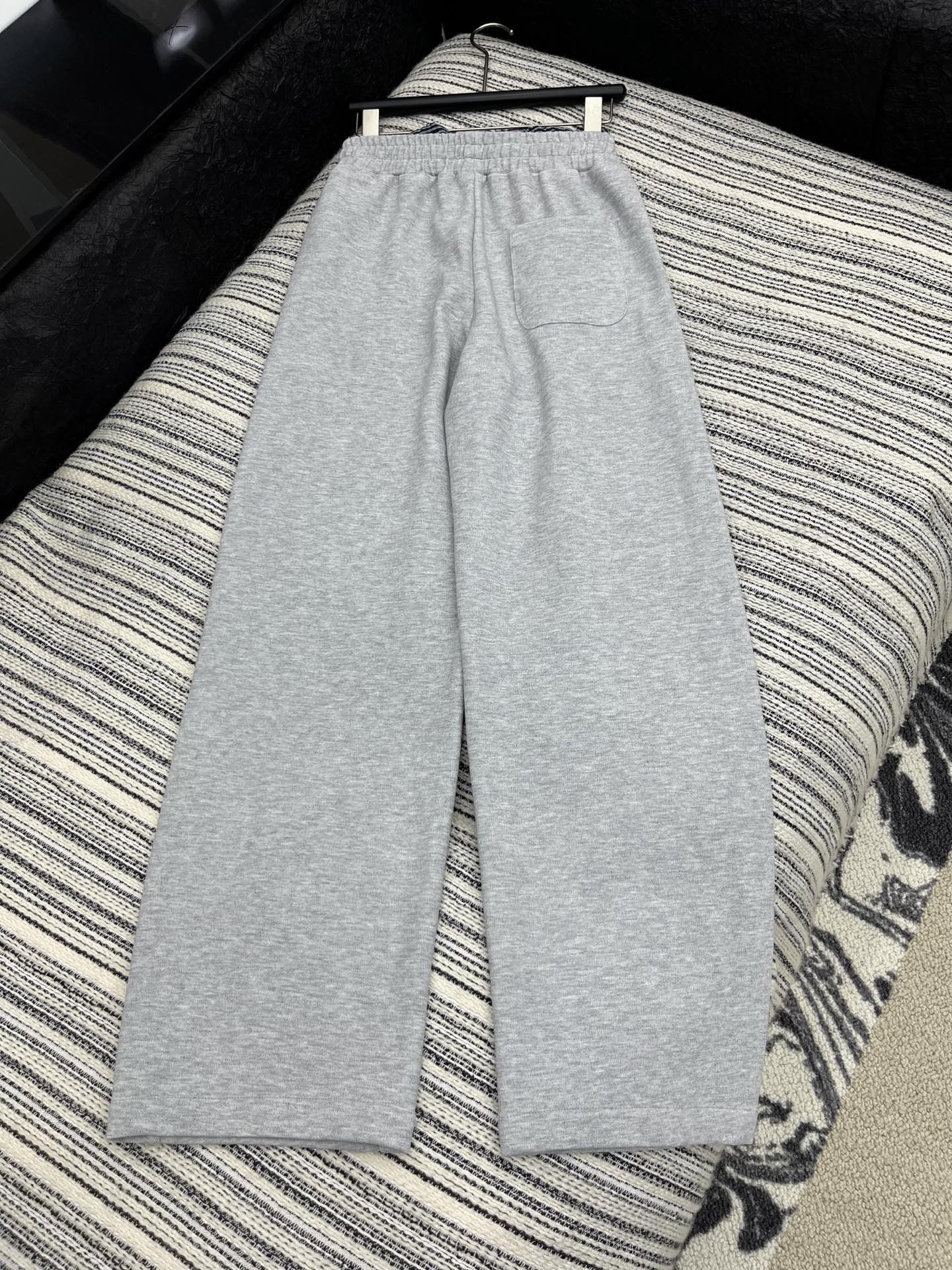 “2025 High-Quality Single-Rate Female Suit in Blue Gray – Sensory Leisure Goddesses” - 图片 6