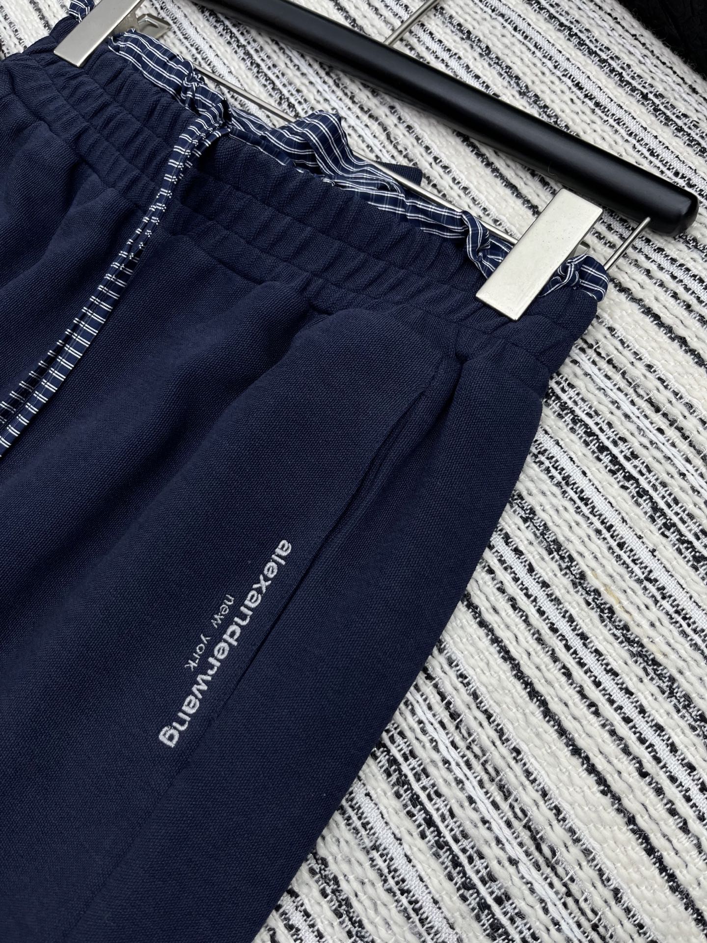 “2025 Single-Rate Female Suit: High-Quality Fabric, Comfortable Fit in Blue Gray (S M L)” - 图片 5