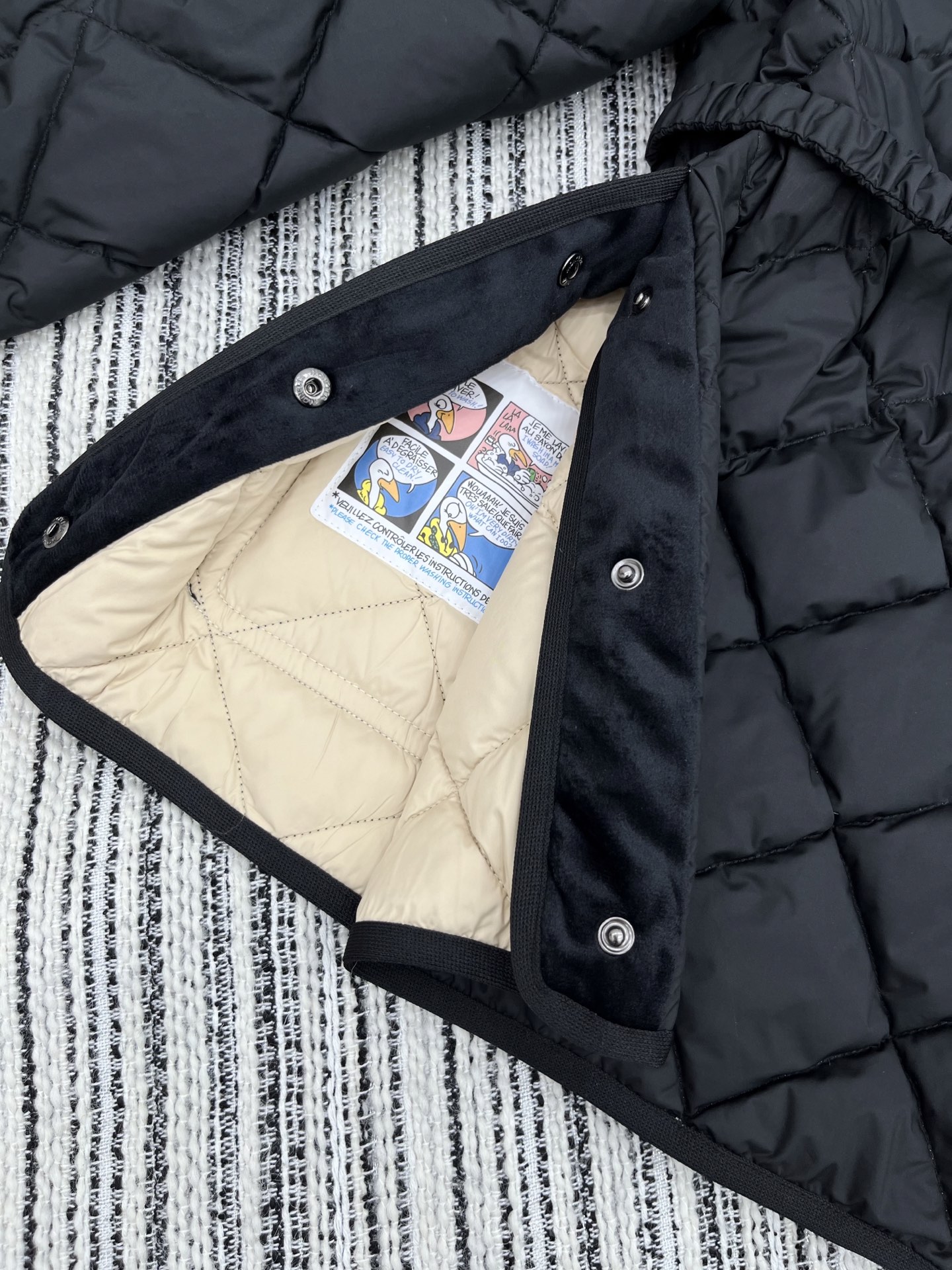 🛒𝐍𝐄𝐖 · 𝟐𝟎𝟐5/爆款现货

原单品质   Mon*｜25秋冬新品【配腰带】
代购爆款本季最好看的
