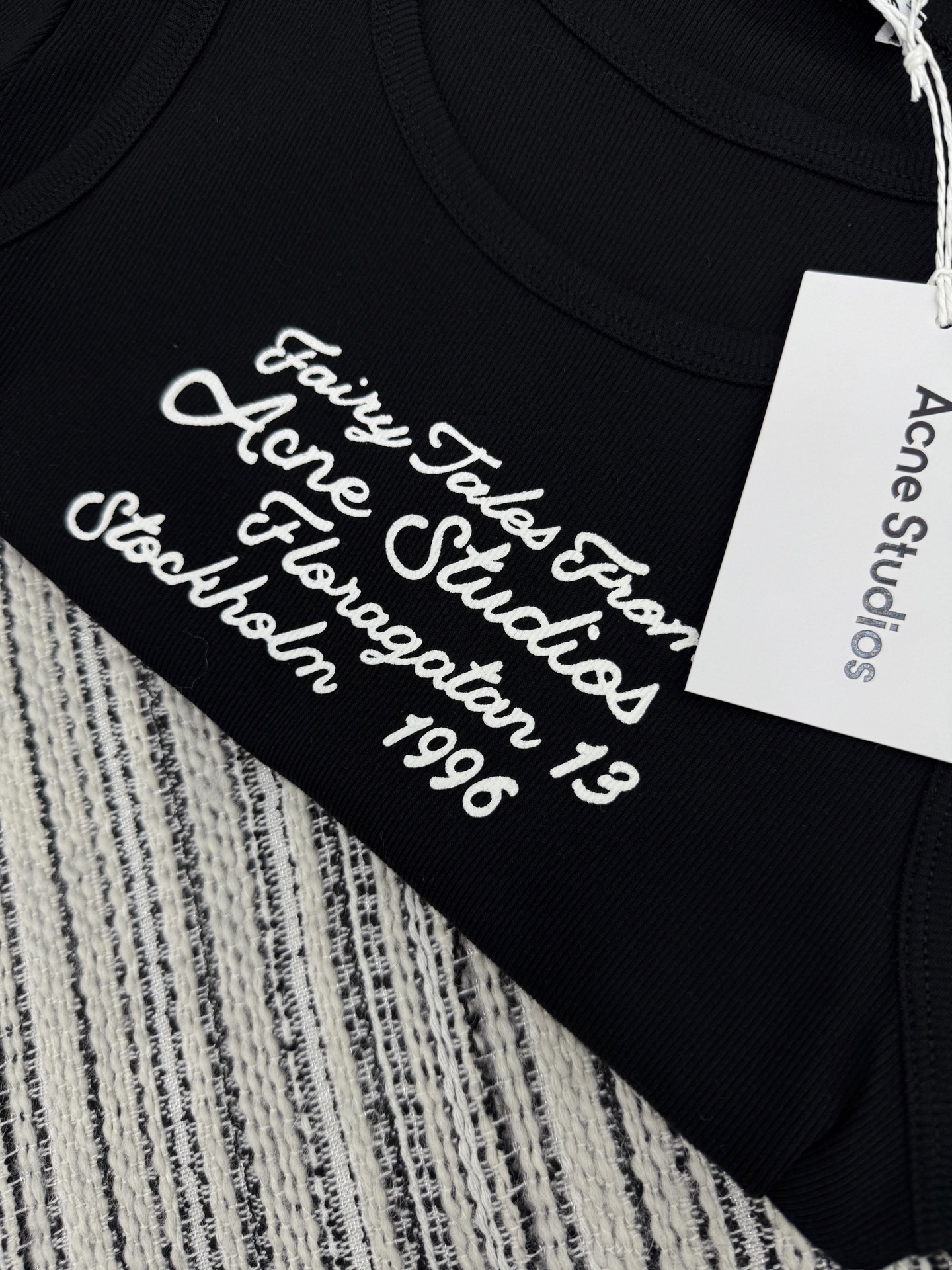 “2025 ACNE STUDIO Female Suit: Elegant Design for Fashionable Women, Perfect Fit, Black Almond, S M L” - 图片 5