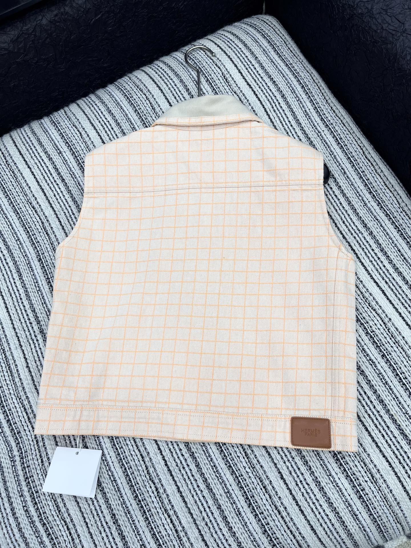 “Yellow Pig Nose-Printed Cowboy Vest Suit for Women 2025 Fashion Trend” - 图片 6