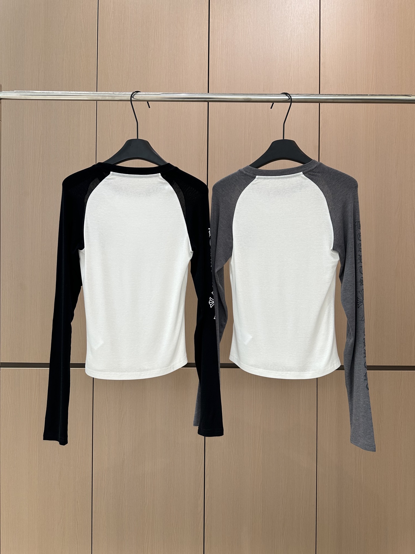 “2025 Designer Twilight Shirt: Single-Rate Female Suit in Black Gray, Sizes S M L – Review” - 图片 2