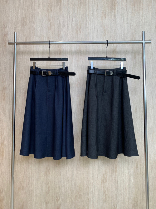 Prada 2025 Denim Midi Skirt with Belt | High-Quality, Comfortable, Stylish 1 Prada 2025 Denim Midi Skirt with Belt | High-Quality, Comfortable, Stylish