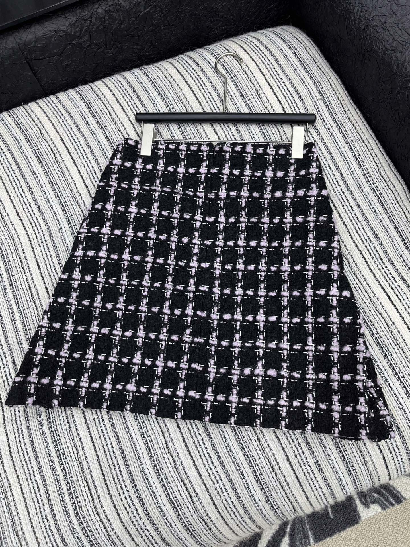 🛒𝐍𝐄𝐖 · 𝟐𝟎𝟐5/爆款原单品质 Chane* ｜2025新品手工坊系列粗花呢半裙 系列款定制YB进