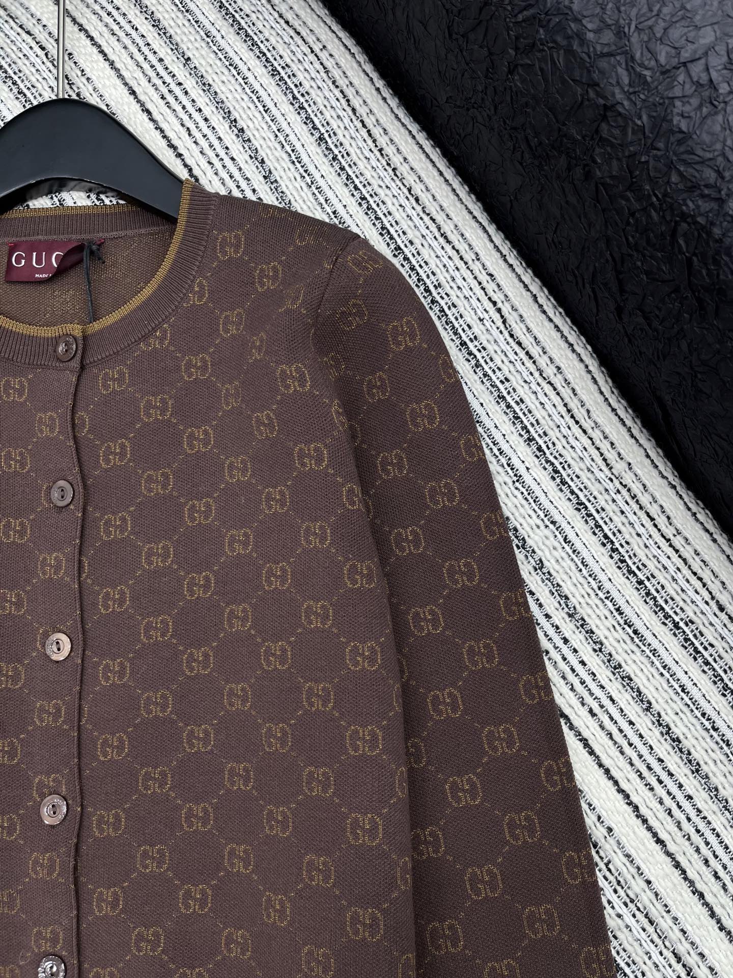 Gucci Jacquard Knit Cardigan - Classic Solid Color, Round Neck, Regular Fit 4 i1757318262921 3039 0 2