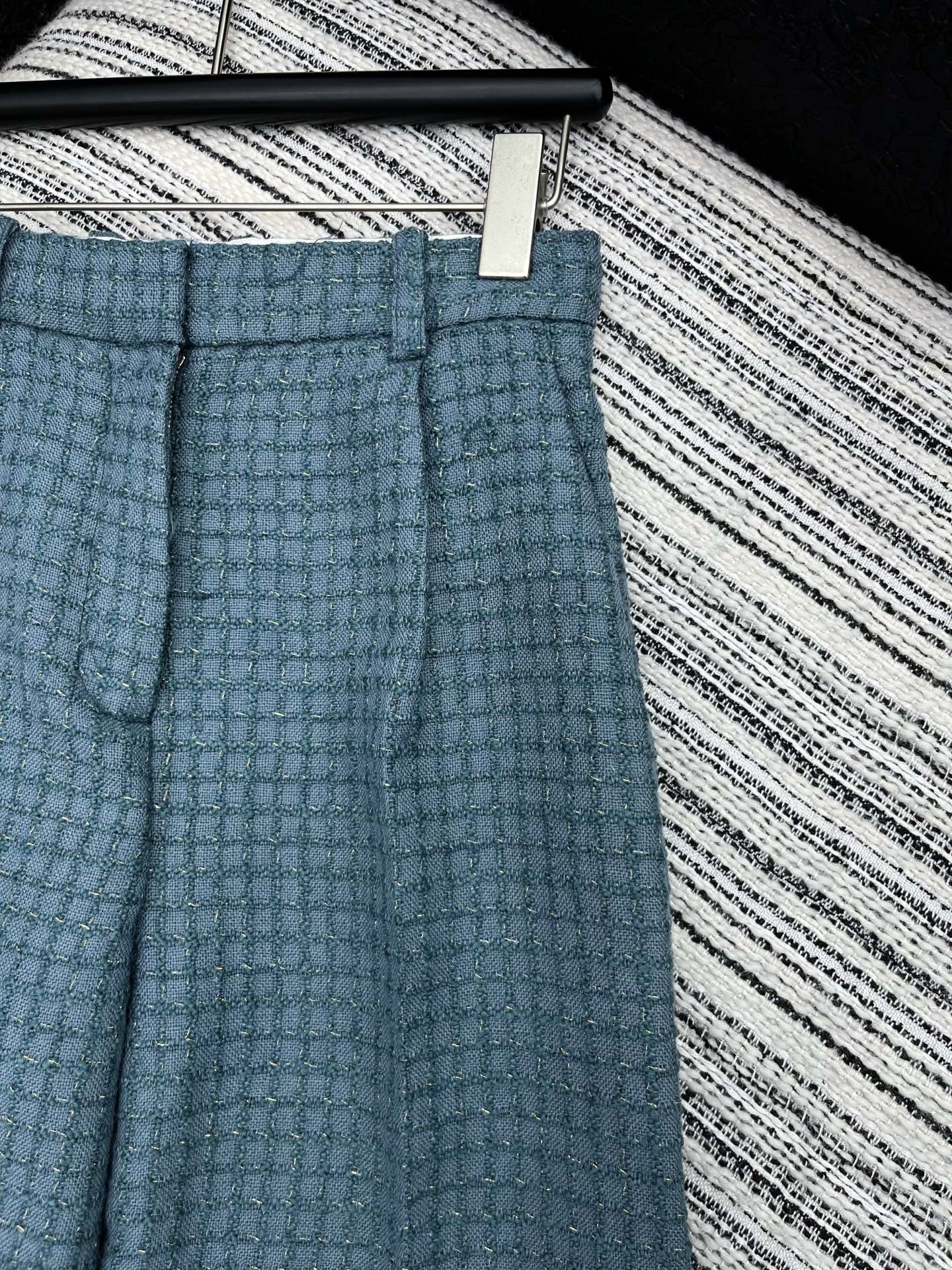 🛒𝐍𝐄𝐖 · 𝟐𝟎𝟐5/爆款现货【原版定制】Chane*｜2025新品格纹粗花呢百搭西裤定制YB进口材质