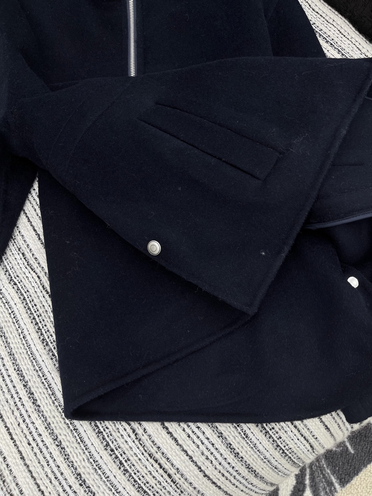 🛒𝐍𝐄𝐖 · 𝟐𝟎𝟐5/爆款现货原单品质 Lp*｜25新品 双层立领拉链双面呢女士大衣🍂结构精致、线条简