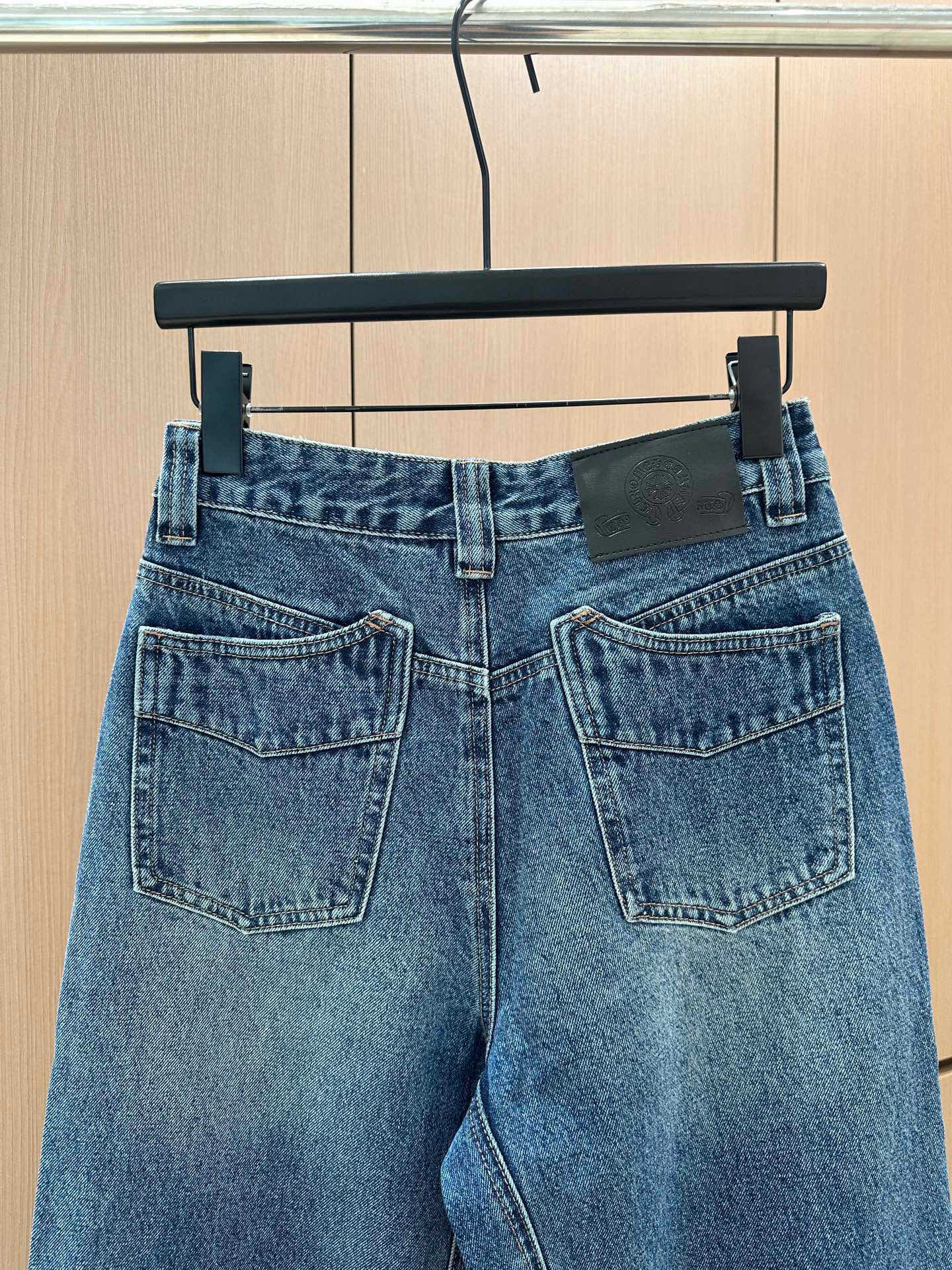 🛒𝐍𝐄𝐖 · 𝟐𝟎𝟐5/爆款现货原单品质 克罗星｜2025撞色贴布绣牛仔裤定制YB斜纹棉牛仔材质 工艺洗