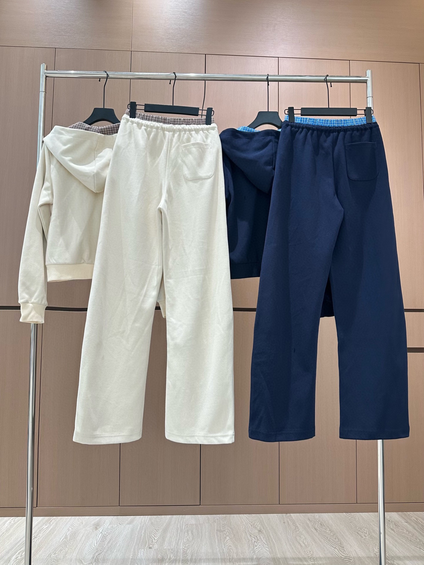 🛒𝐍𝐄𝐖 · 𝟐𝟎𝟐5/爆款现货原创 设计师｜2025新款套装日常穿搭 高级的调调又A又飒！带帽双拉链格