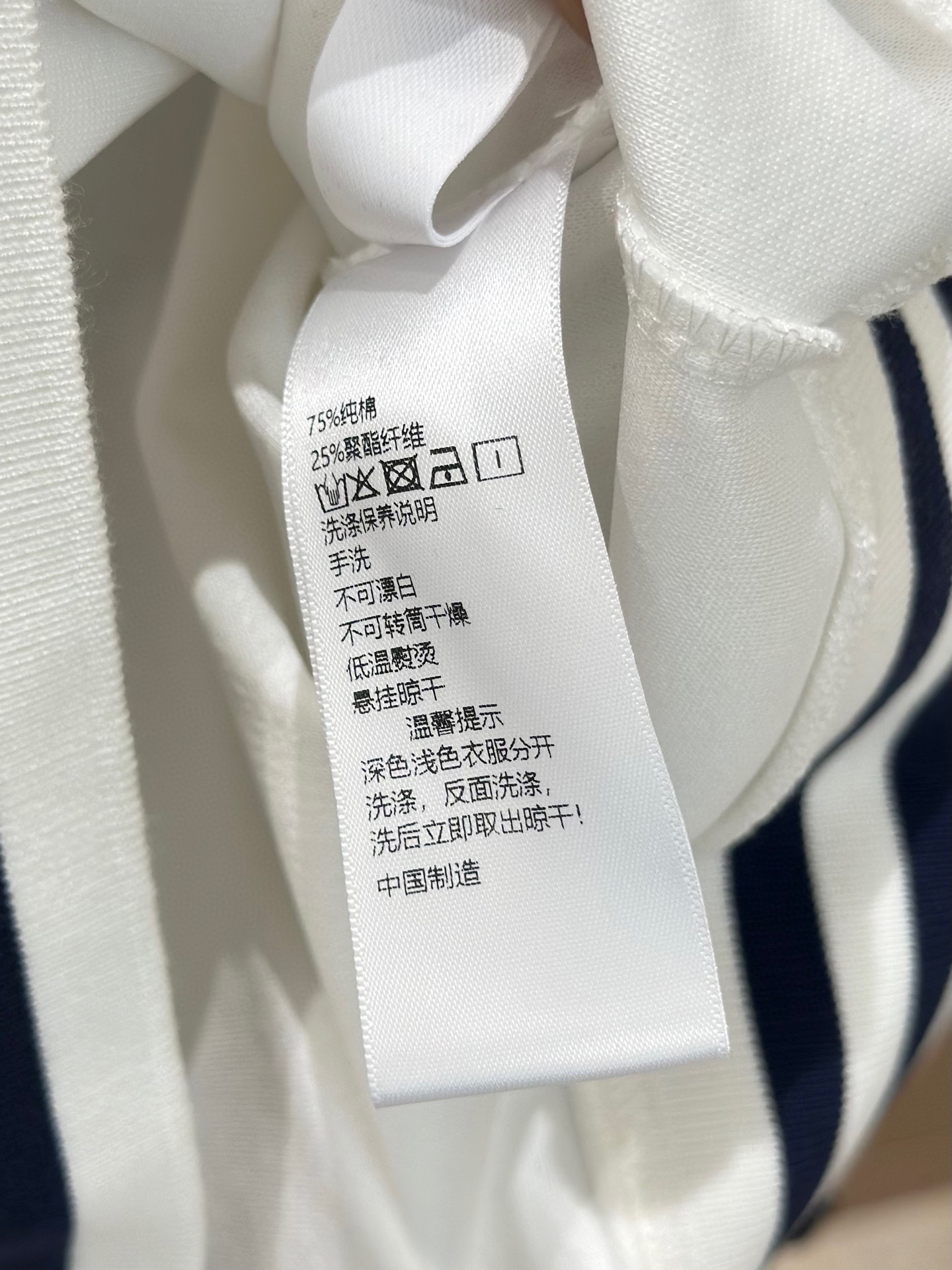 🛒𝐍𝐄𝐖 · 𝟐𝟎𝟐5/爆款现货原单品质 Alo｜撞色刺绣休闲套装螺纹拼接圆领卫衣，搭配微镰刀版卫裤，定