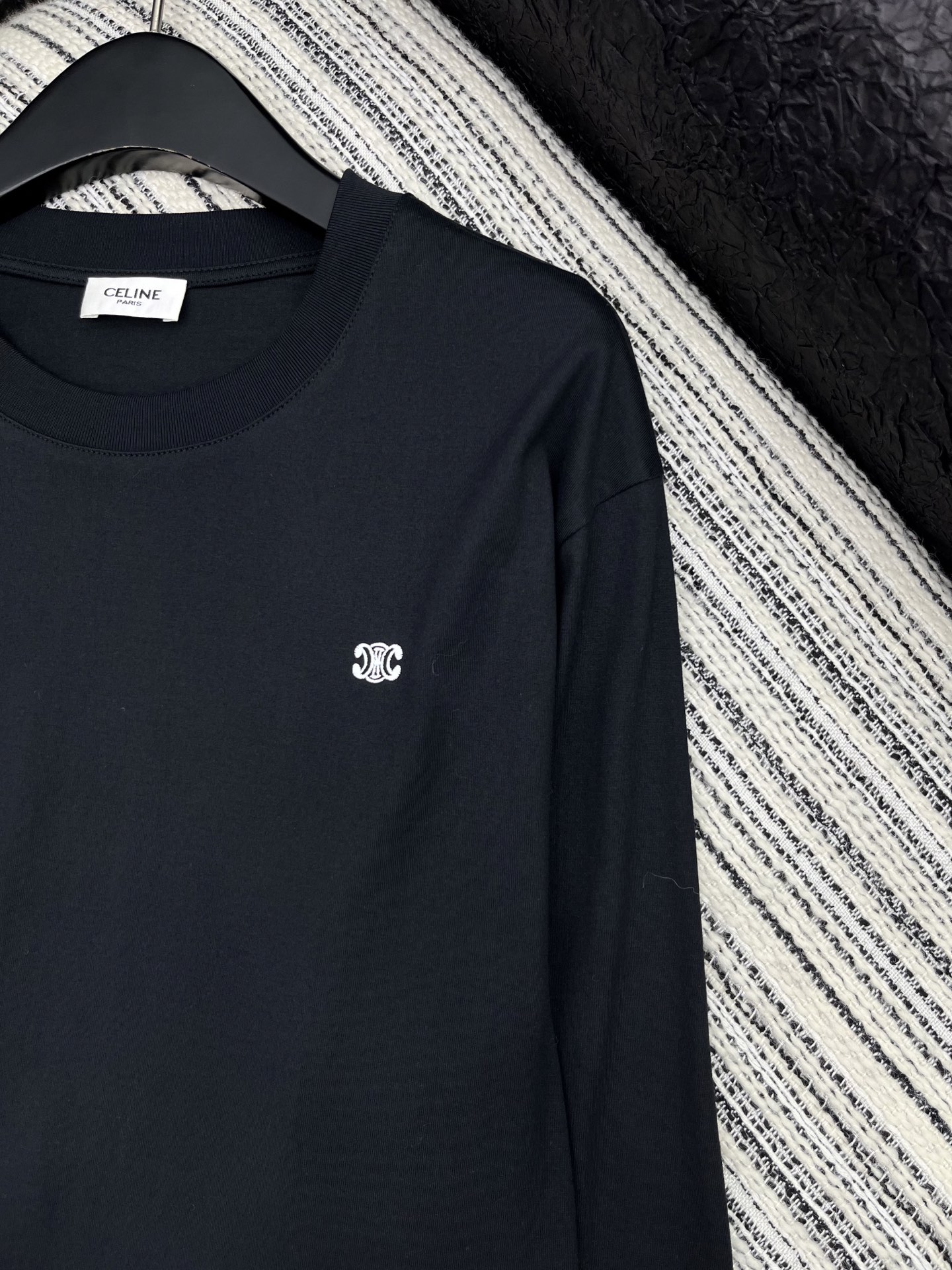 🛒𝐍𝐄𝐖 · 𝟐𝟎𝟐5/爆款现货原单品质 Celin*｜2025新款高弹力打底衫云感舒适系列！上身的触感