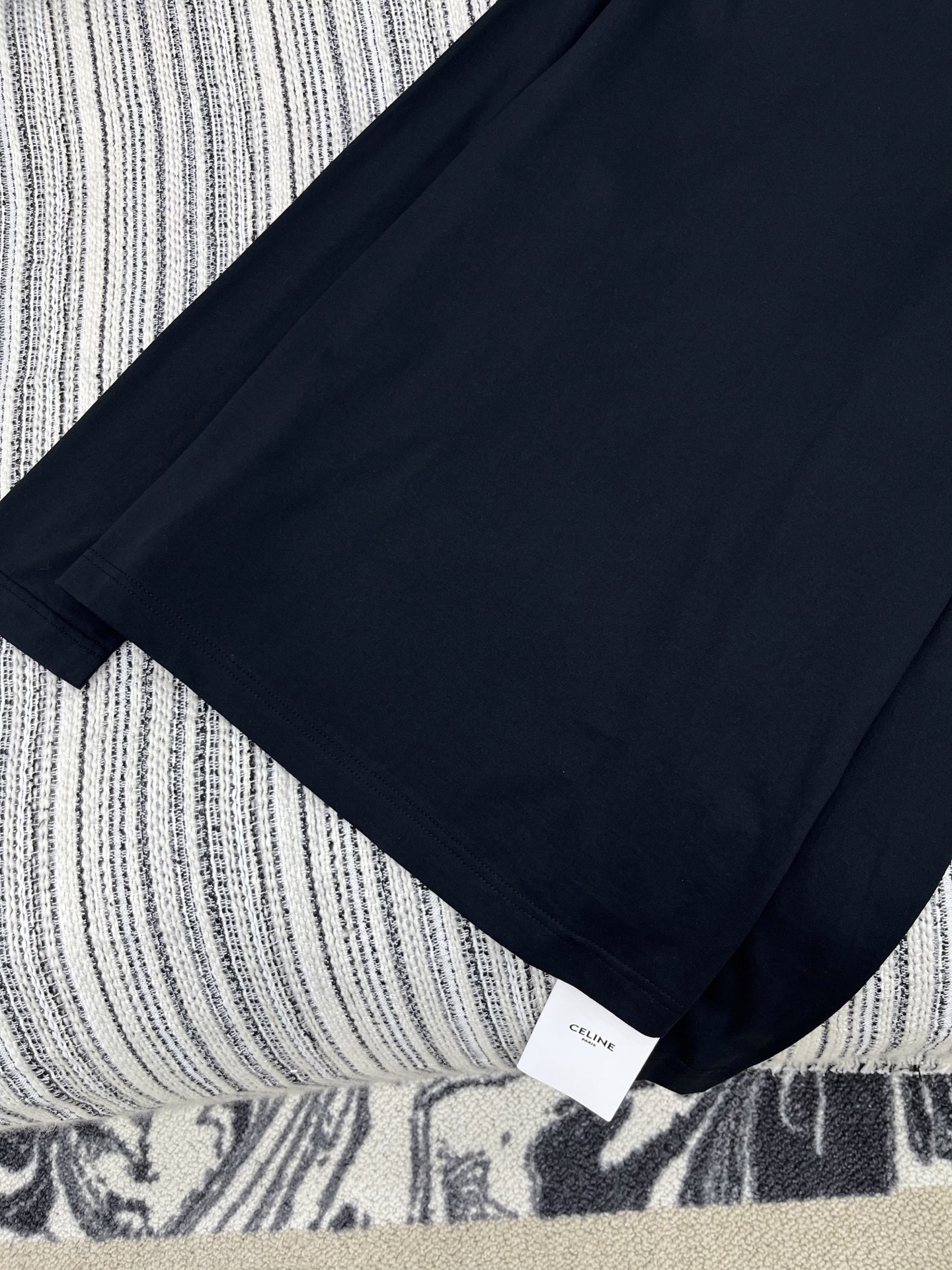 🛒𝐍𝐄𝐖 · 𝟐𝟎𝟐5/爆款现货原单品质 Celin*｜2025新款高弹力打底衫云感舒适系列！上身的触感