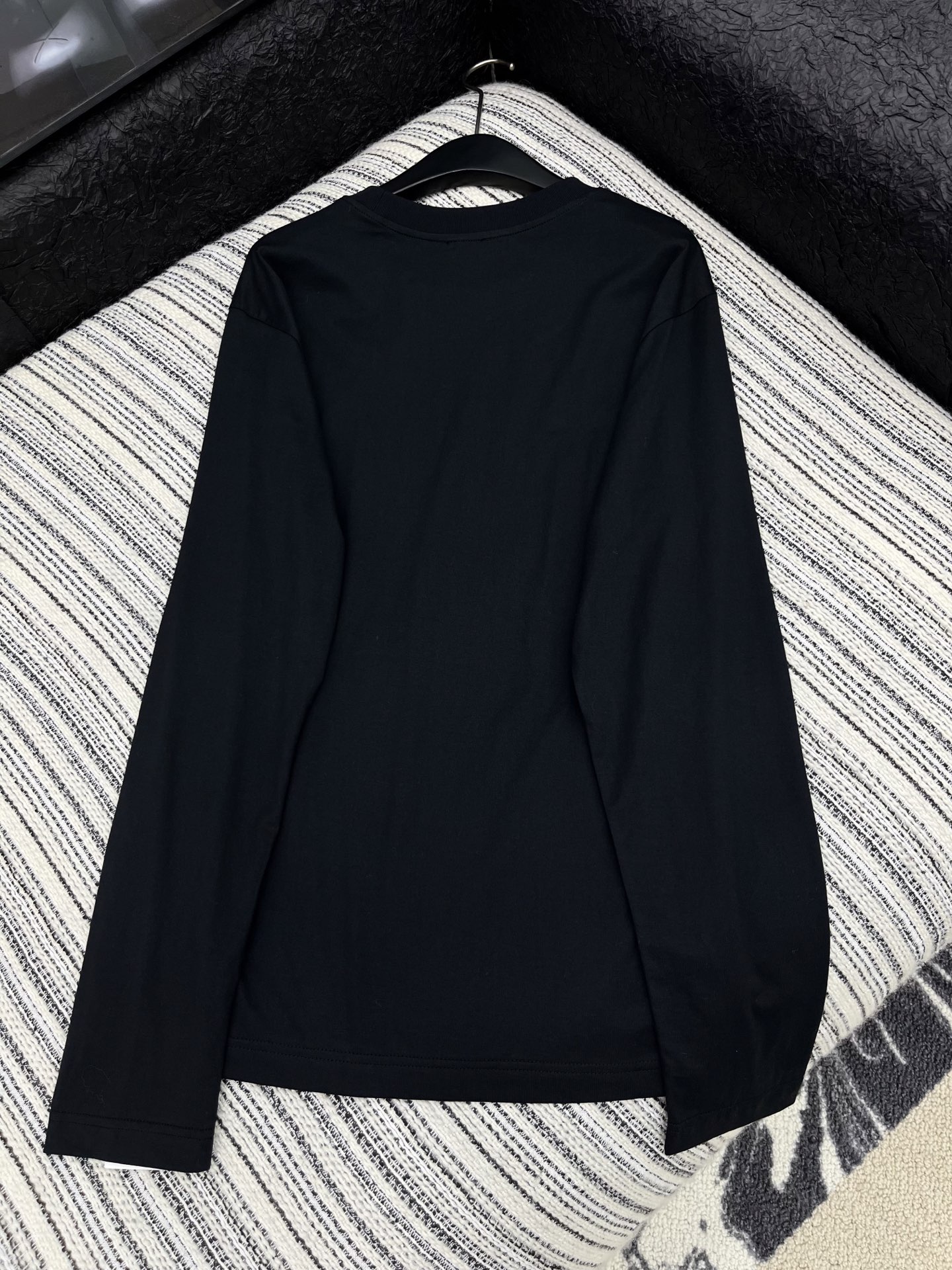 🛒𝐍𝐄𝐖 · 𝟐𝟎𝟐5/爆款现货原单品质 Celin*｜2025新款高弹力打底衫云感舒适系列！上身的触感