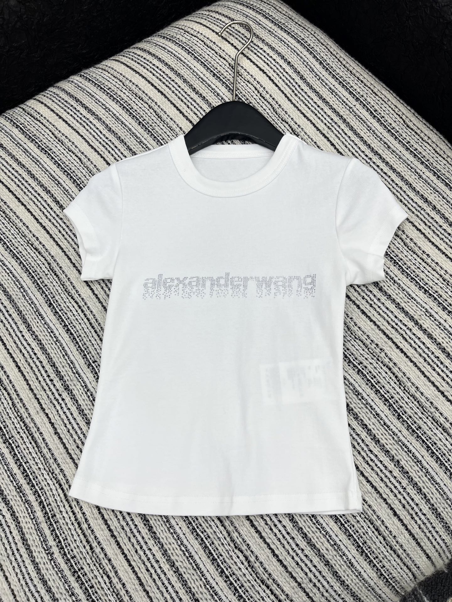 🛒𝐍𝐄𝐖 · 𝟐𝟎𝟐5/爆款现货【原版定制】 Alex*｜2025早秋新品圆领短版短袖𝑇𝑒𝑒定制YB棉材