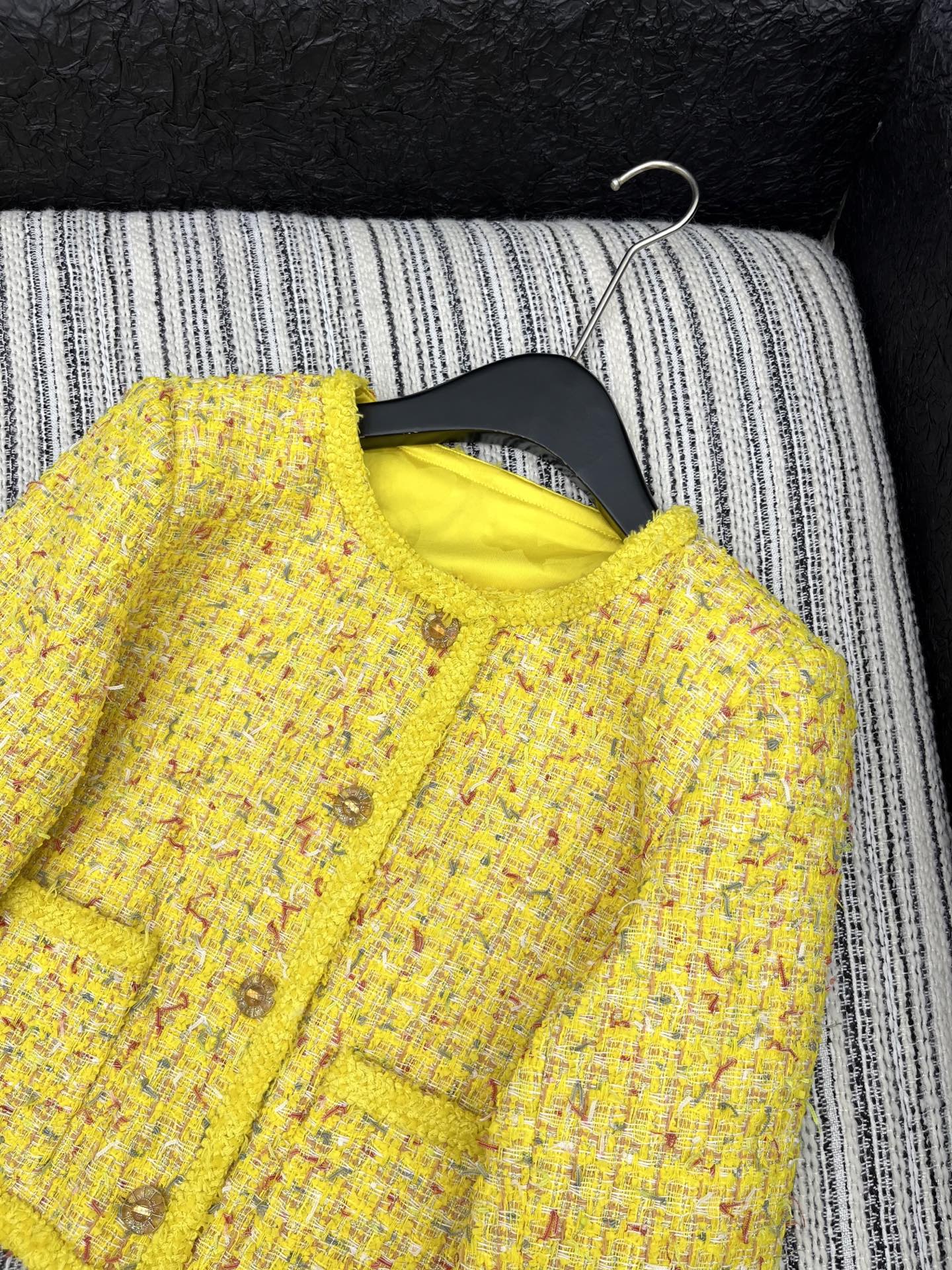 🛒𝐍𝐄𝐖 · 𝟐𝟎𝟐5/爆款现货【原版定制】Chane*｜2025新品花边编织粗花呢圆领外套定制YB进口